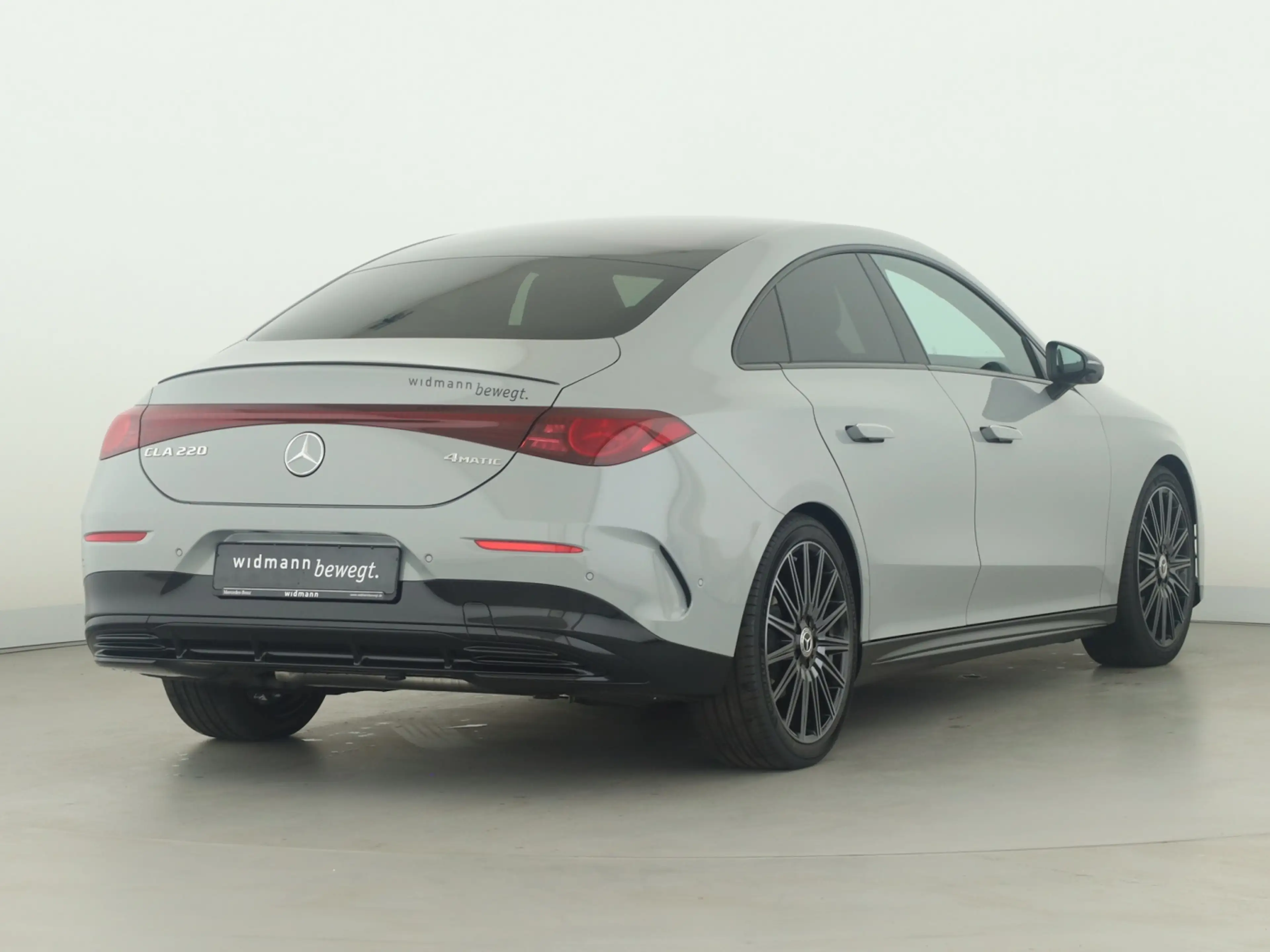 Mercedes-Benz CLA 220 4MATIC AHK AUT DynLicht Fernlichtass. LM — photo 2