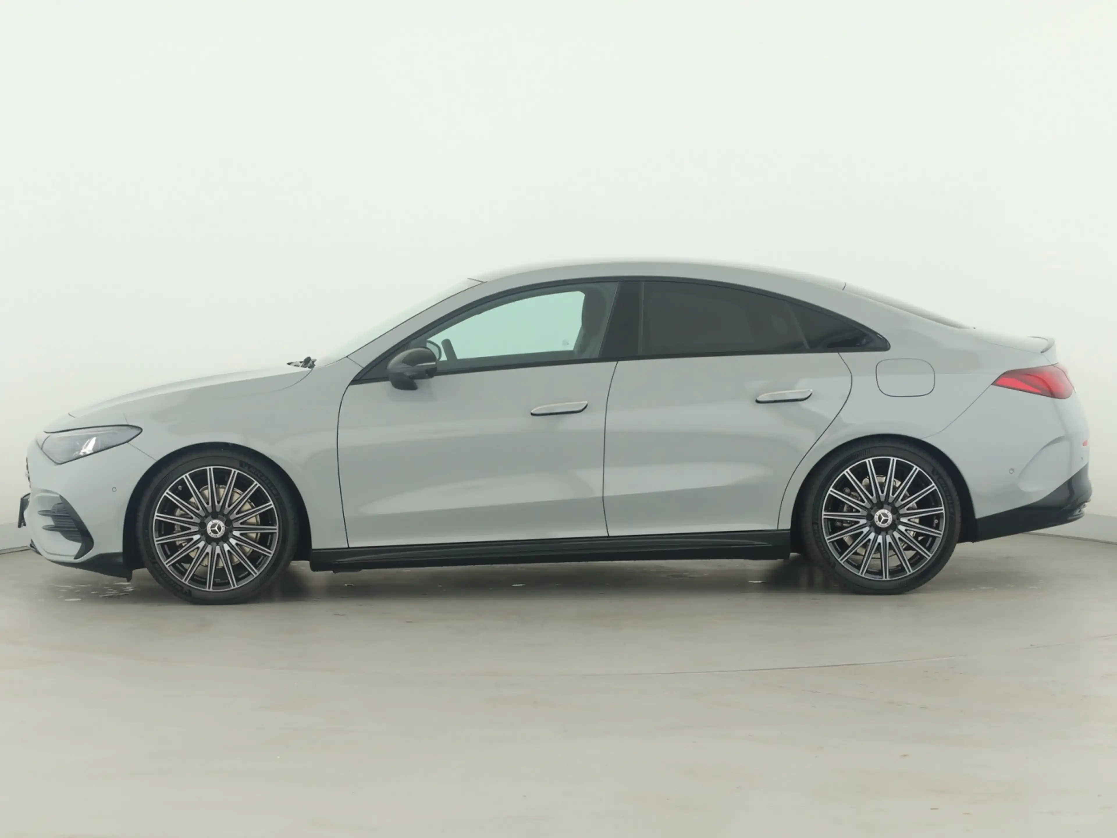 Mercedes-Benz CLA 220 4MATIC AHK AUT DynLicht Fernlichtass. LM — photo 7