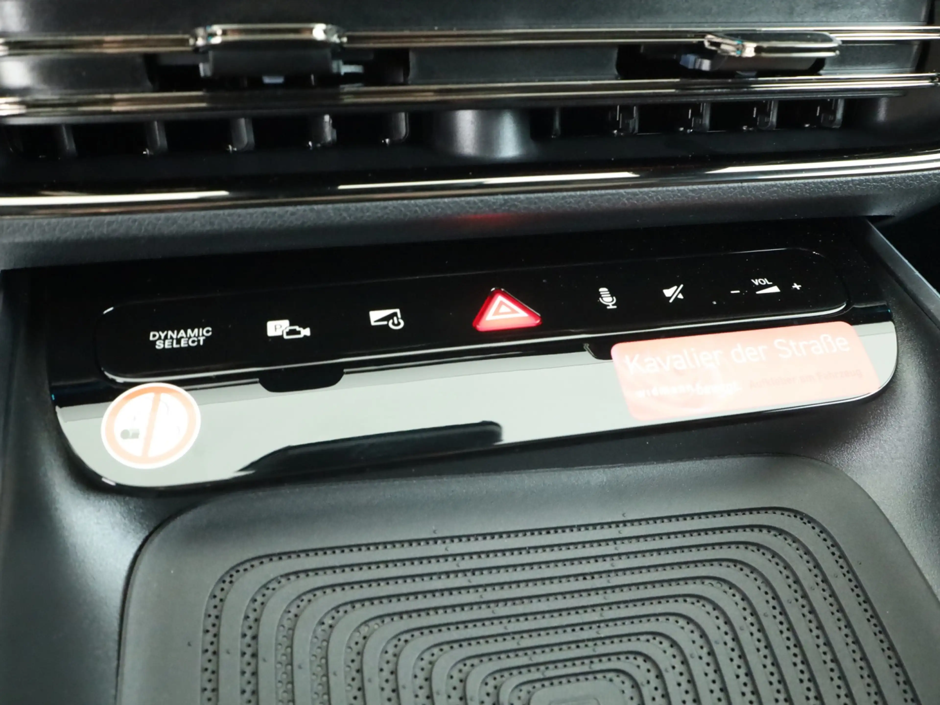 Mercedes-Benz CLA 220 4MATIC AHK AUT DynLicht Fernlichtass. LM — photo 14