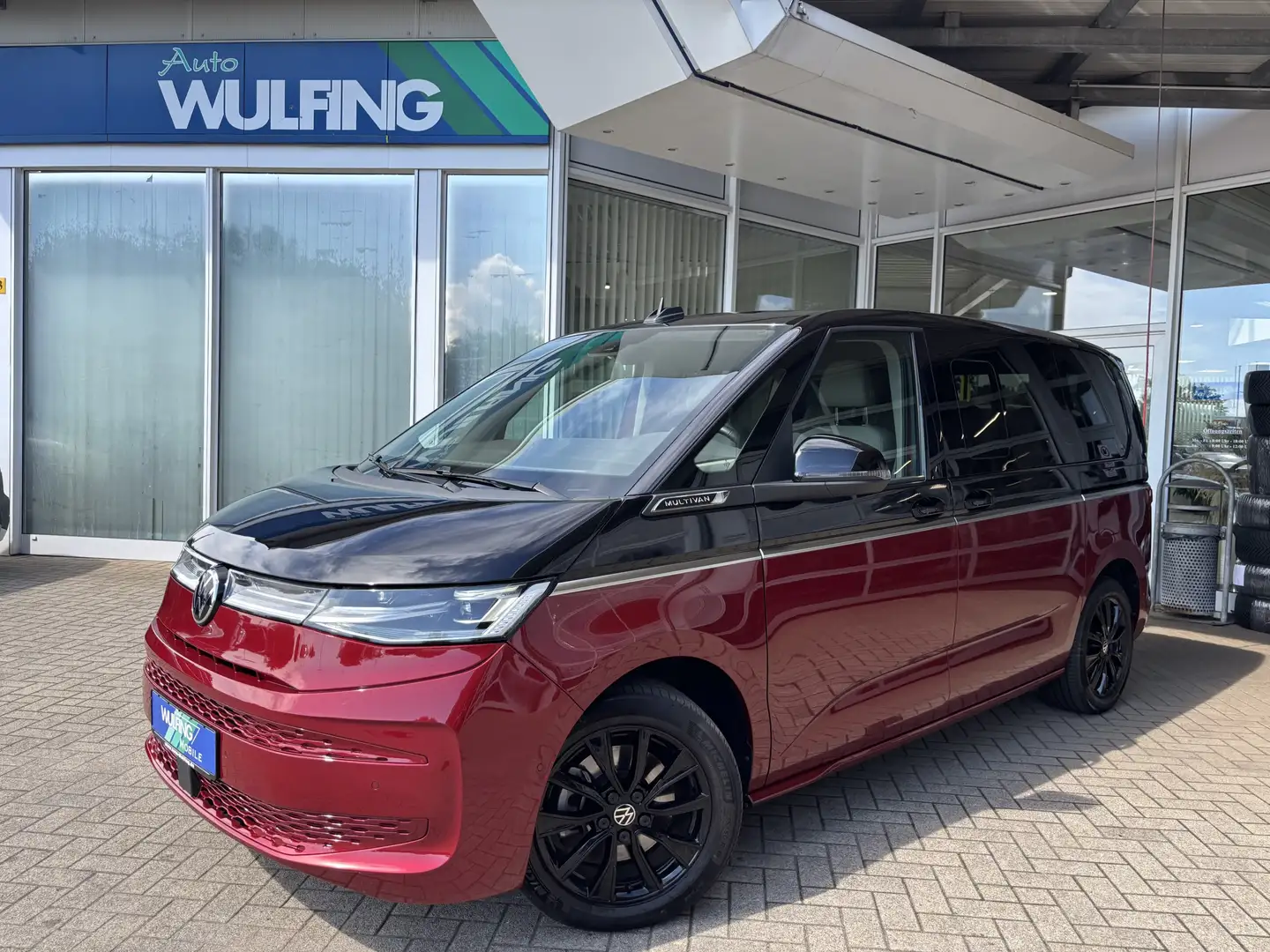 Volkswagen T7 Multivan Style 2.0 TDI DSG ACC LED RFK NAVI STHZ Rouge - 1