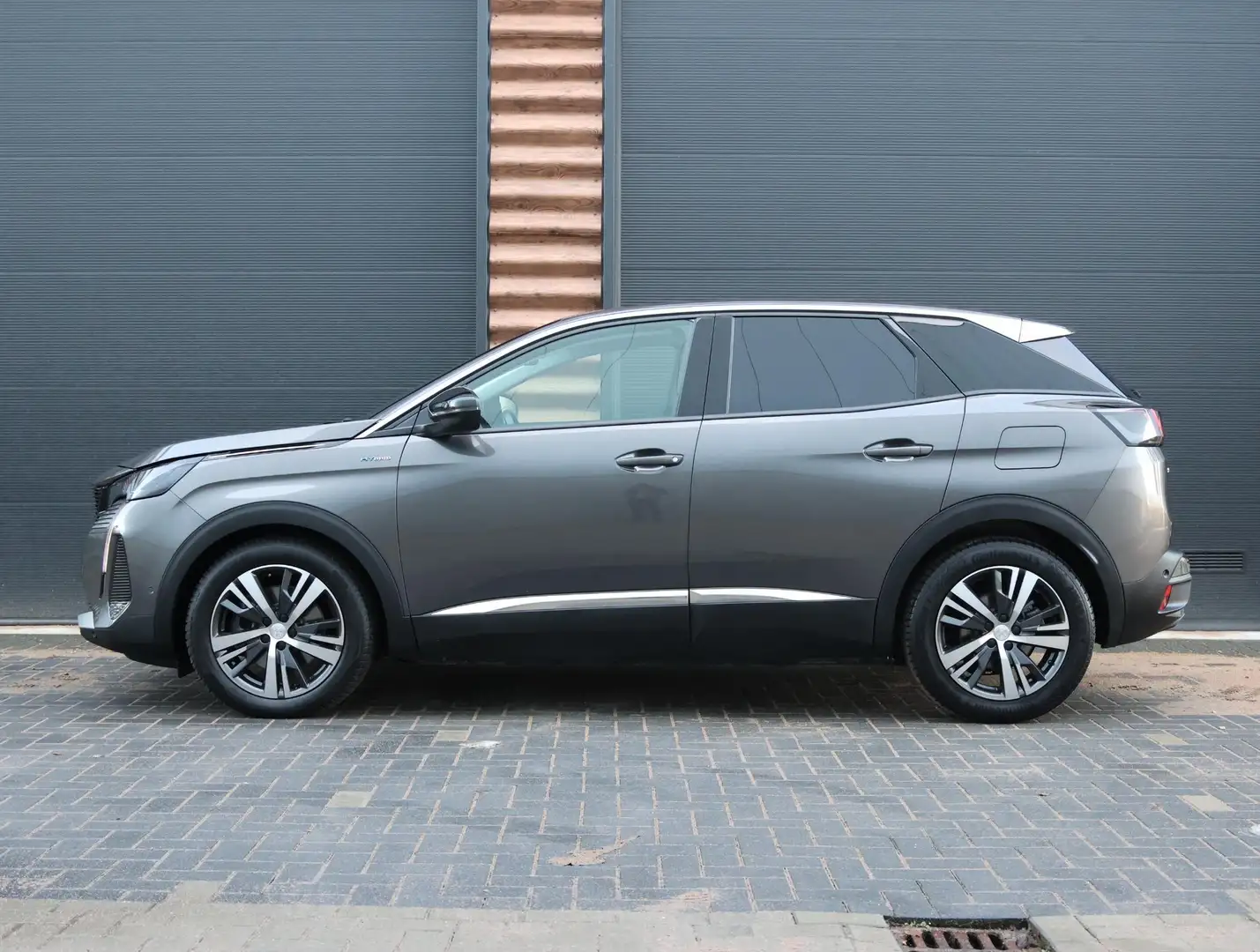 Peugeot 3008 SUV Allure Pack 225pk HYbrid | Camera | Dodehoekde Gri - 2