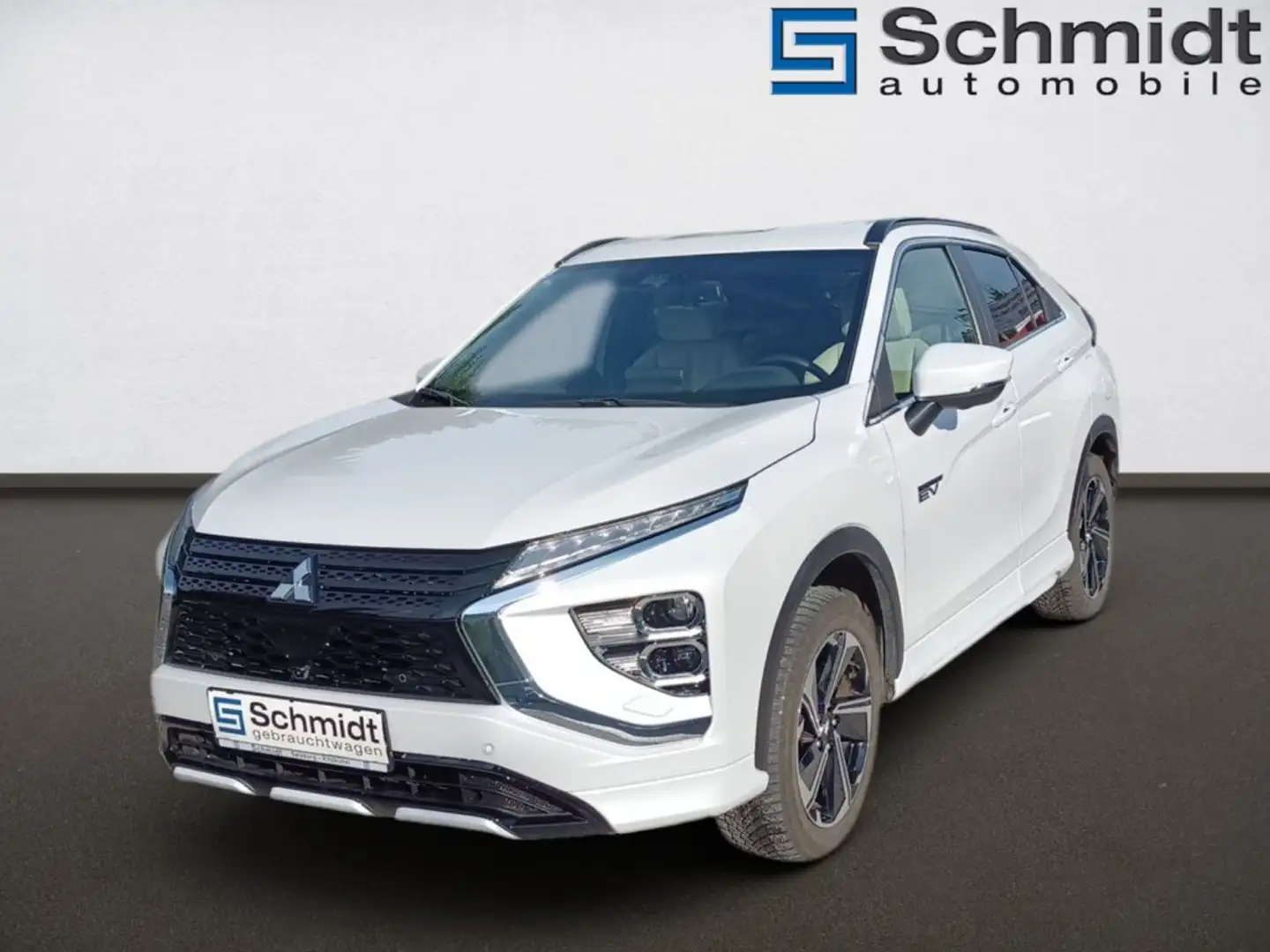 Mitsubishi Eclipse Cross 2,4 PHEV 4WD Diamond CVT Aut. Белый - 1