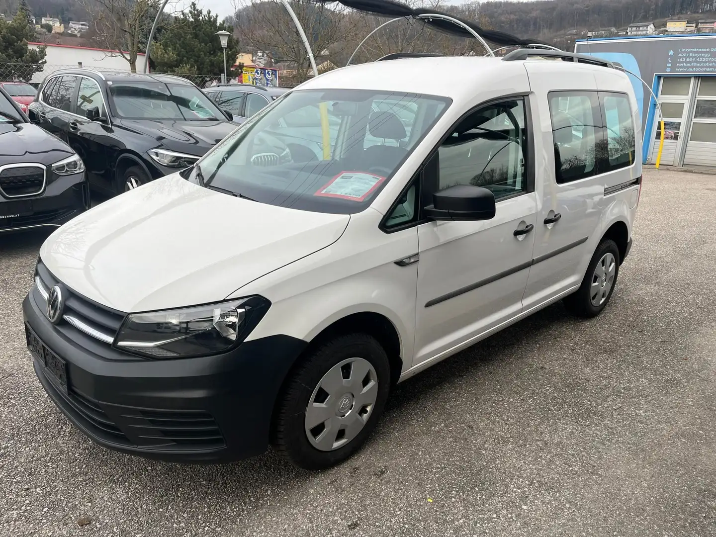 Volkswagen Caddy Kombi Conceptline 1,2 TSI Navi-Klima-PDC Weiß - 1