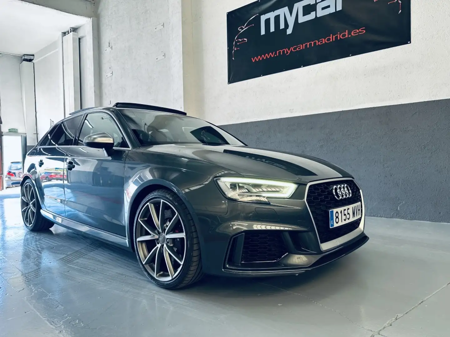 Audi RS3 Sportback quattro S tronic 294kW Gris - 2