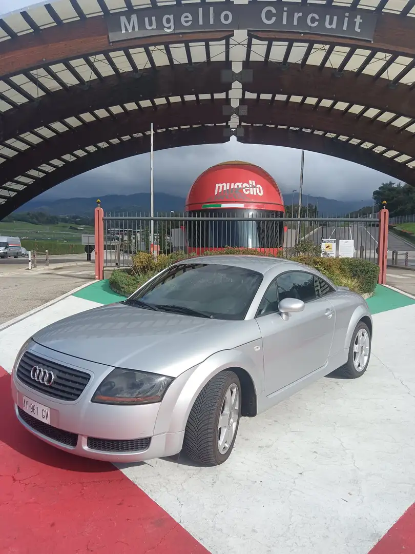 Audi TT 1.8t - 2