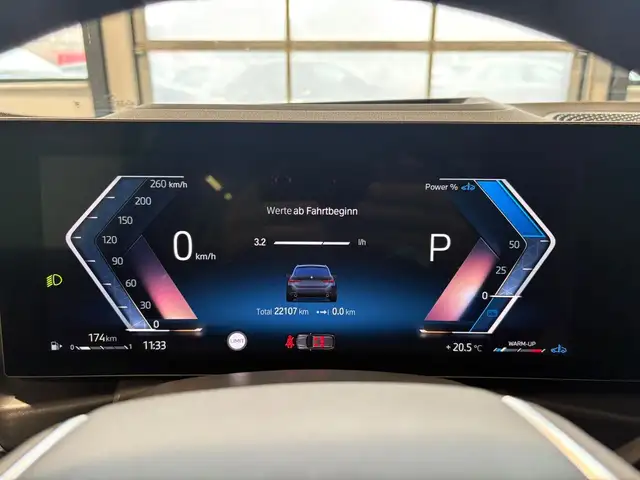 BMW 3 Series view 7