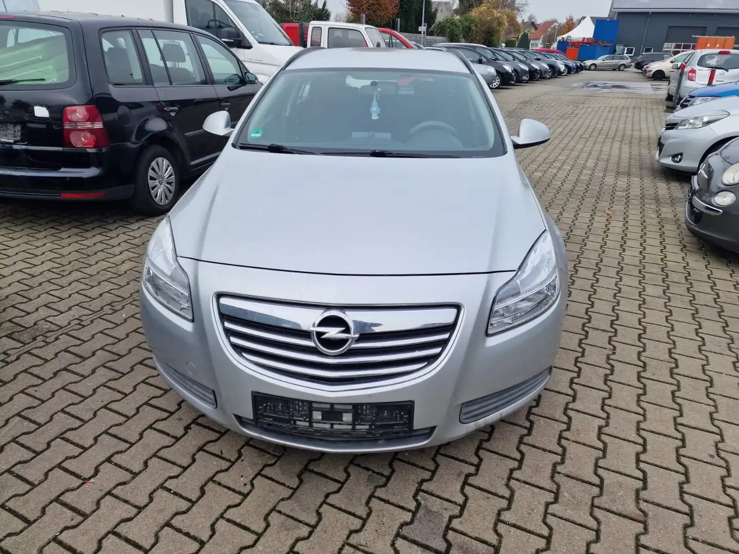 Opel Insignia Selection Grau - 1