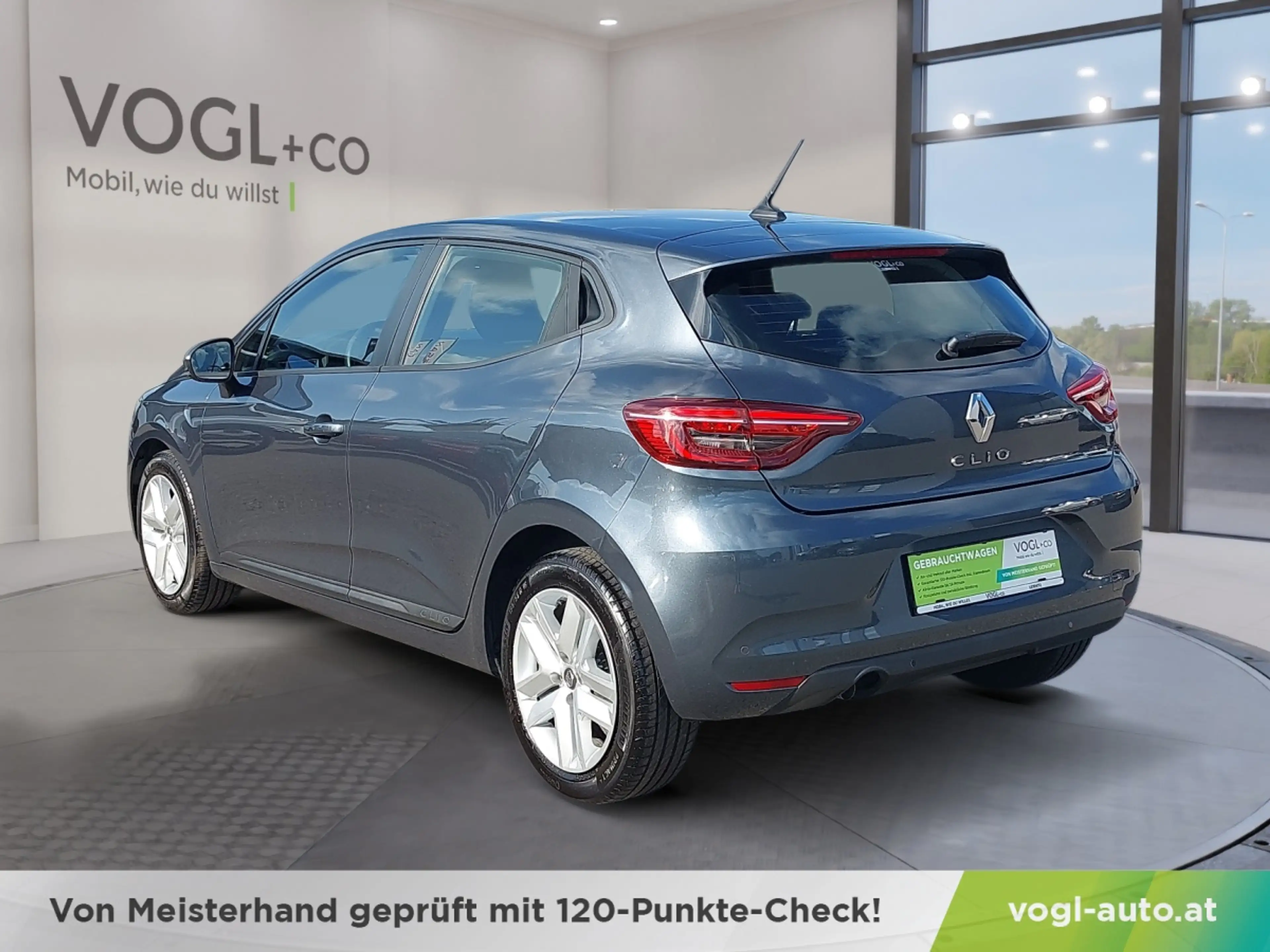 Renault Clio Zen TCe 90 — photo 3