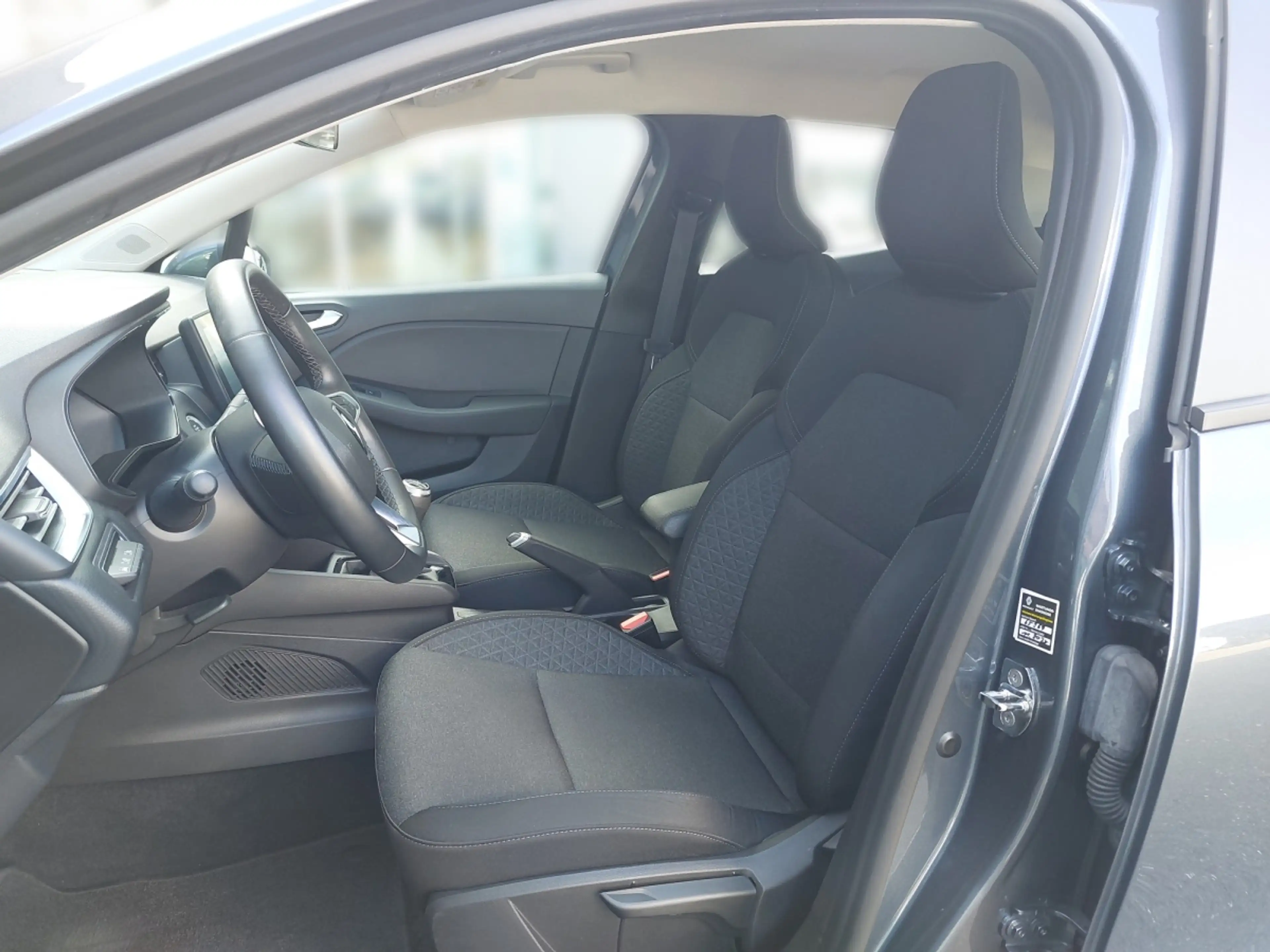 Renault Clio Zen TCe 90 — photo 5