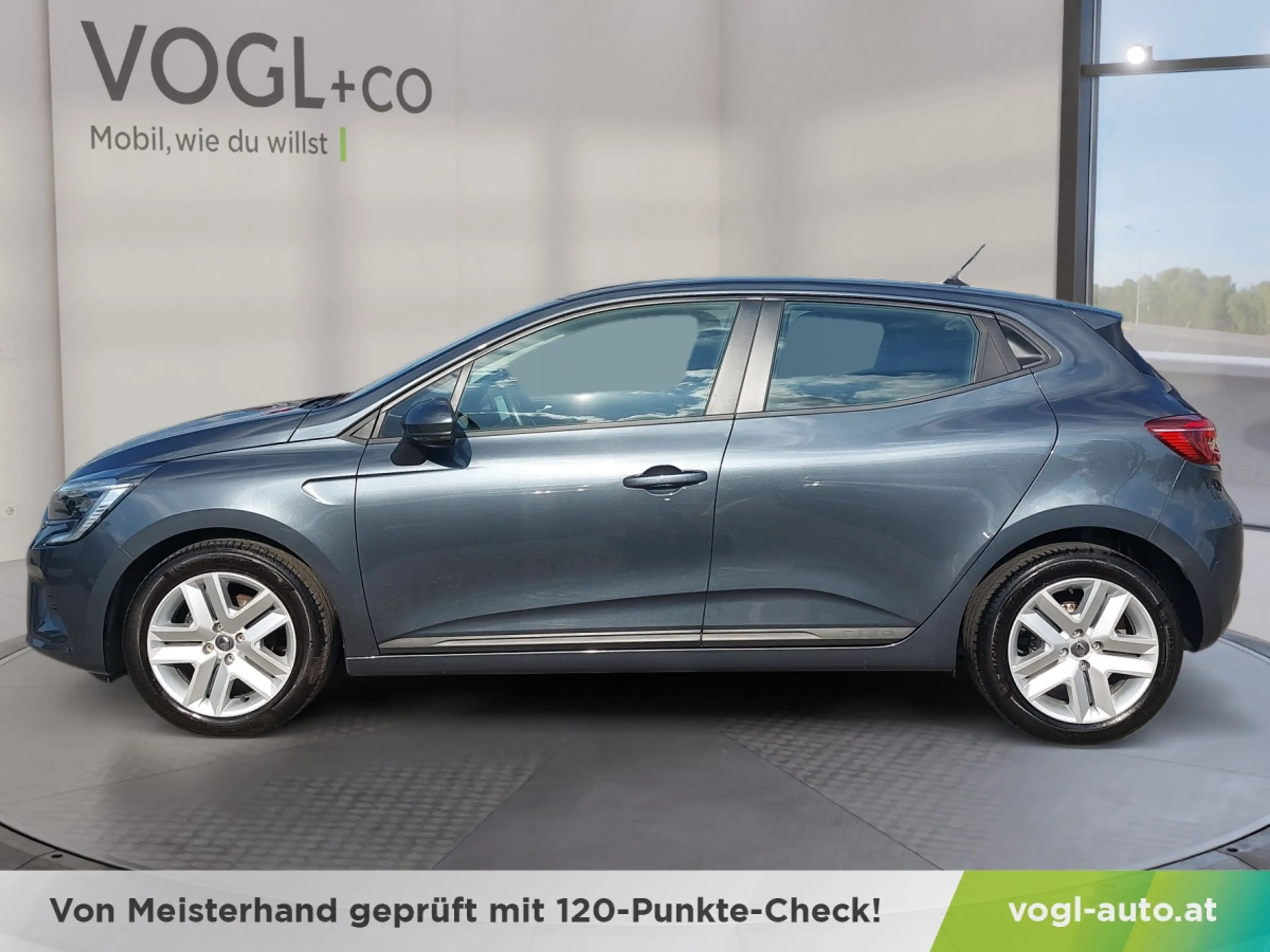 Renault Clio Zen TCe 90 — photo 2