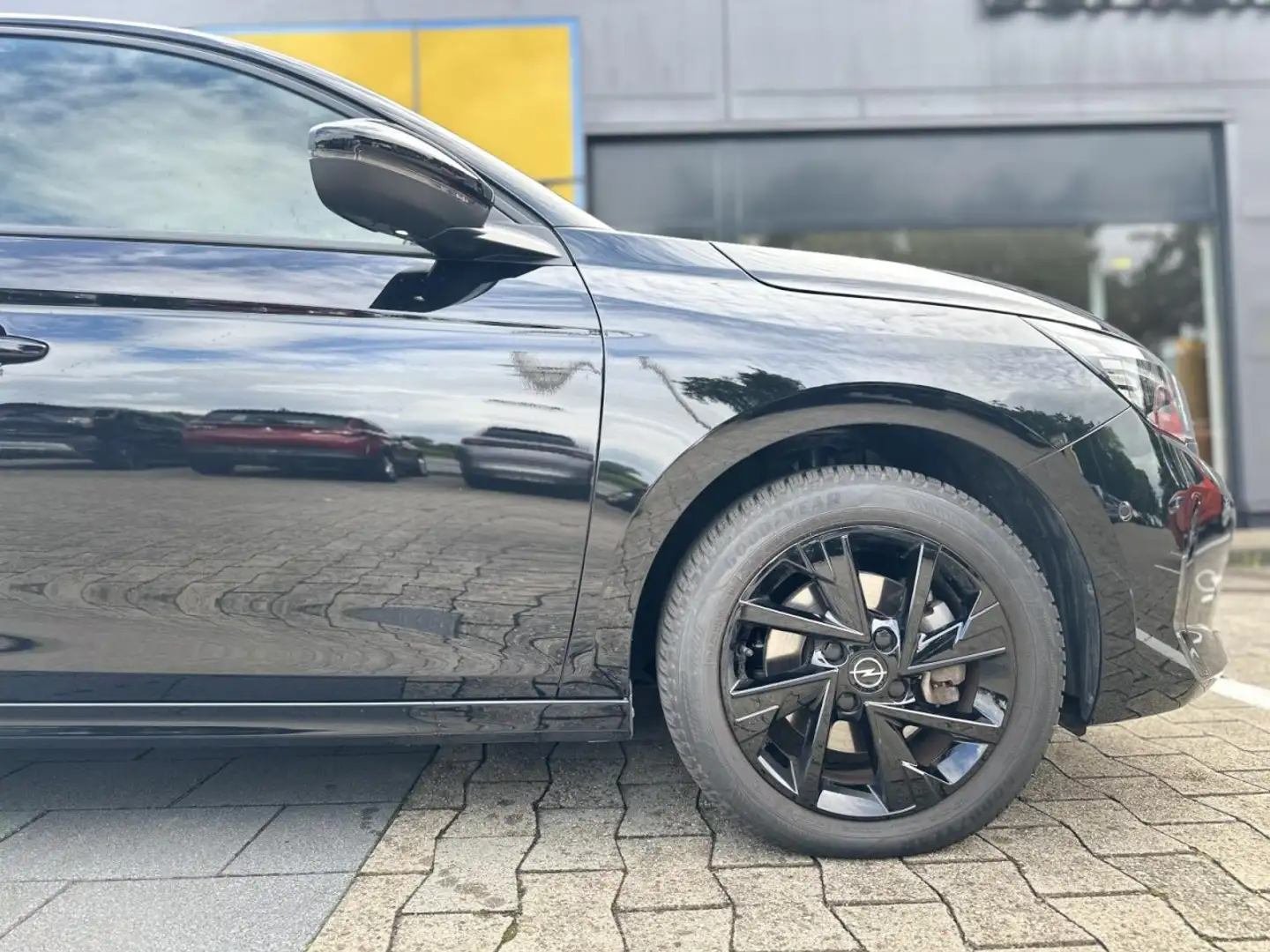 Opel Corsa F 1.2 GS ** Allwetter/LED/Sitzhz. ** Zwart - 2