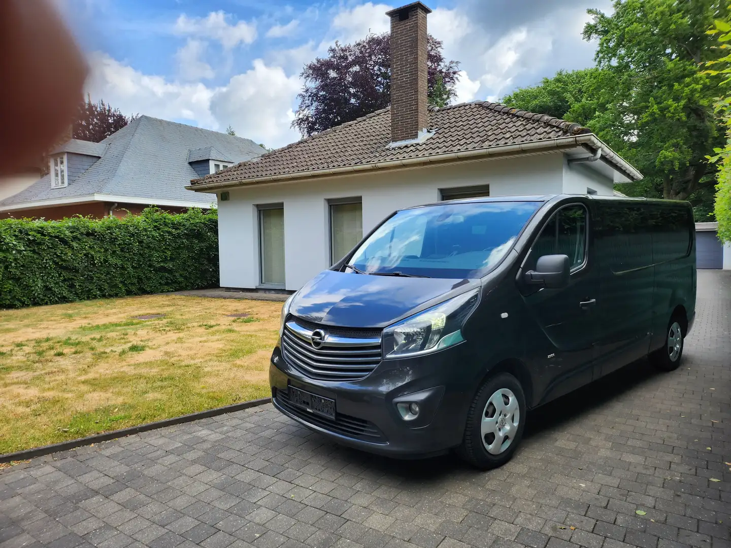 Opel Vivaro Opel Vivaro 1.6 CDTi L2H1 BiTurbo.Edition S/S*3PL* Noir - 1