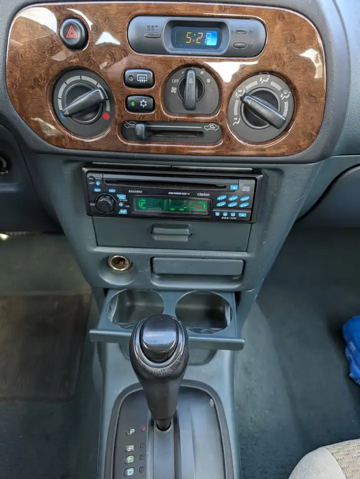 Mitsubishi Colt 1.3 GLXi SE, foto 10