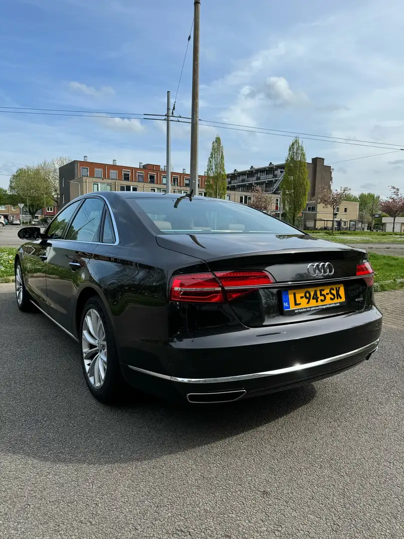 Audi A8 3.0 TDI quattro Zwart - 1