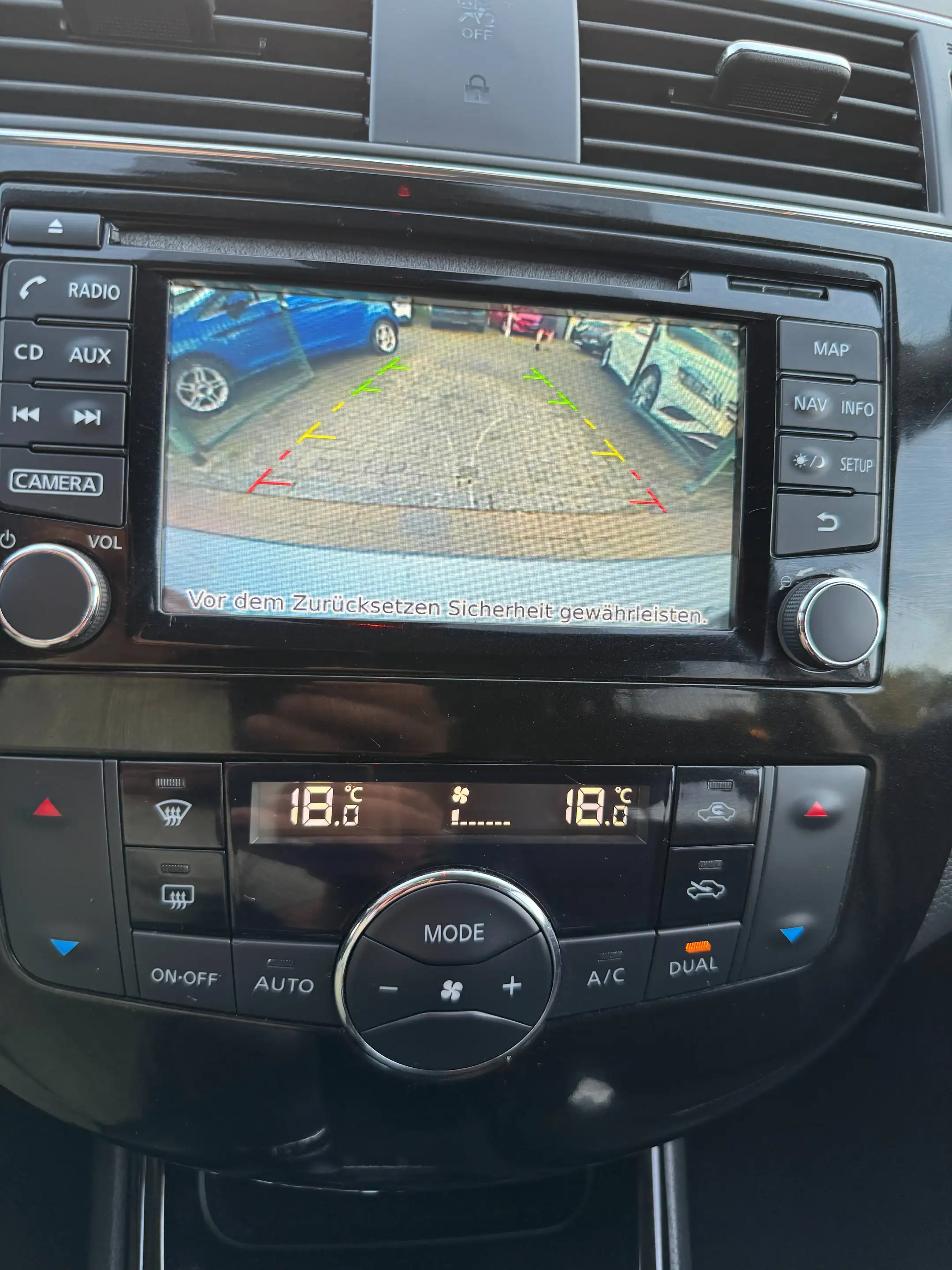 Nissan Pulsar N-Connecta-NAV-Kamera-Shzg-Tempomat — photo 11