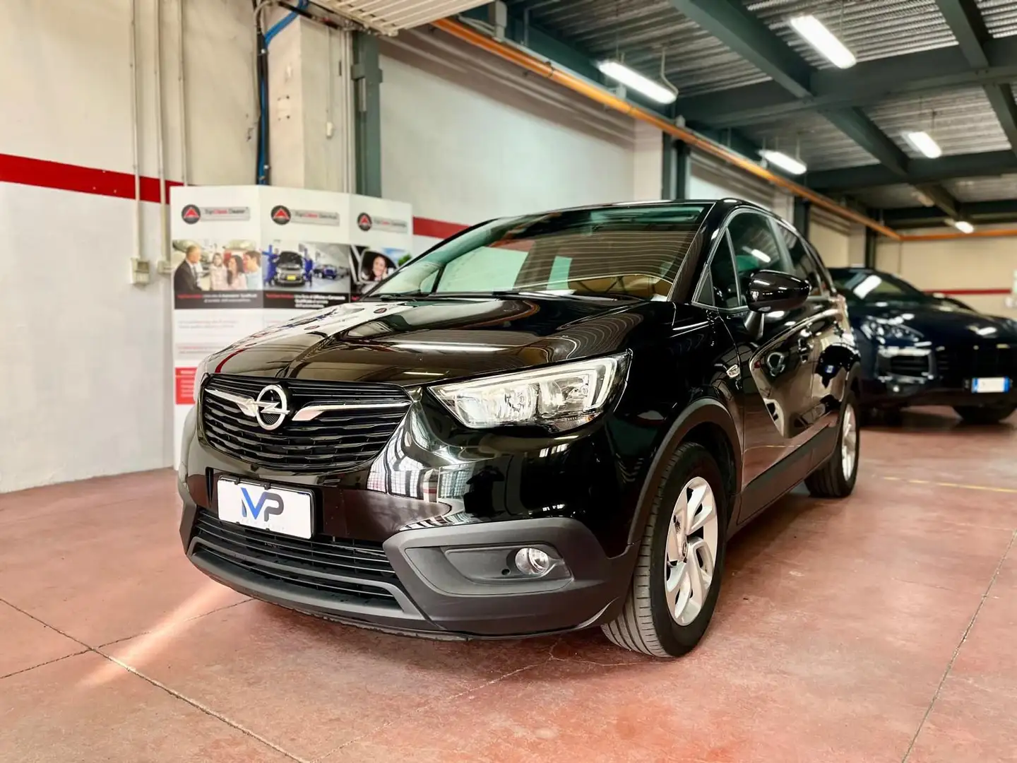 Opel Crossland Crossland X 1.2 GPL 12V Innovation Schwarz - 1