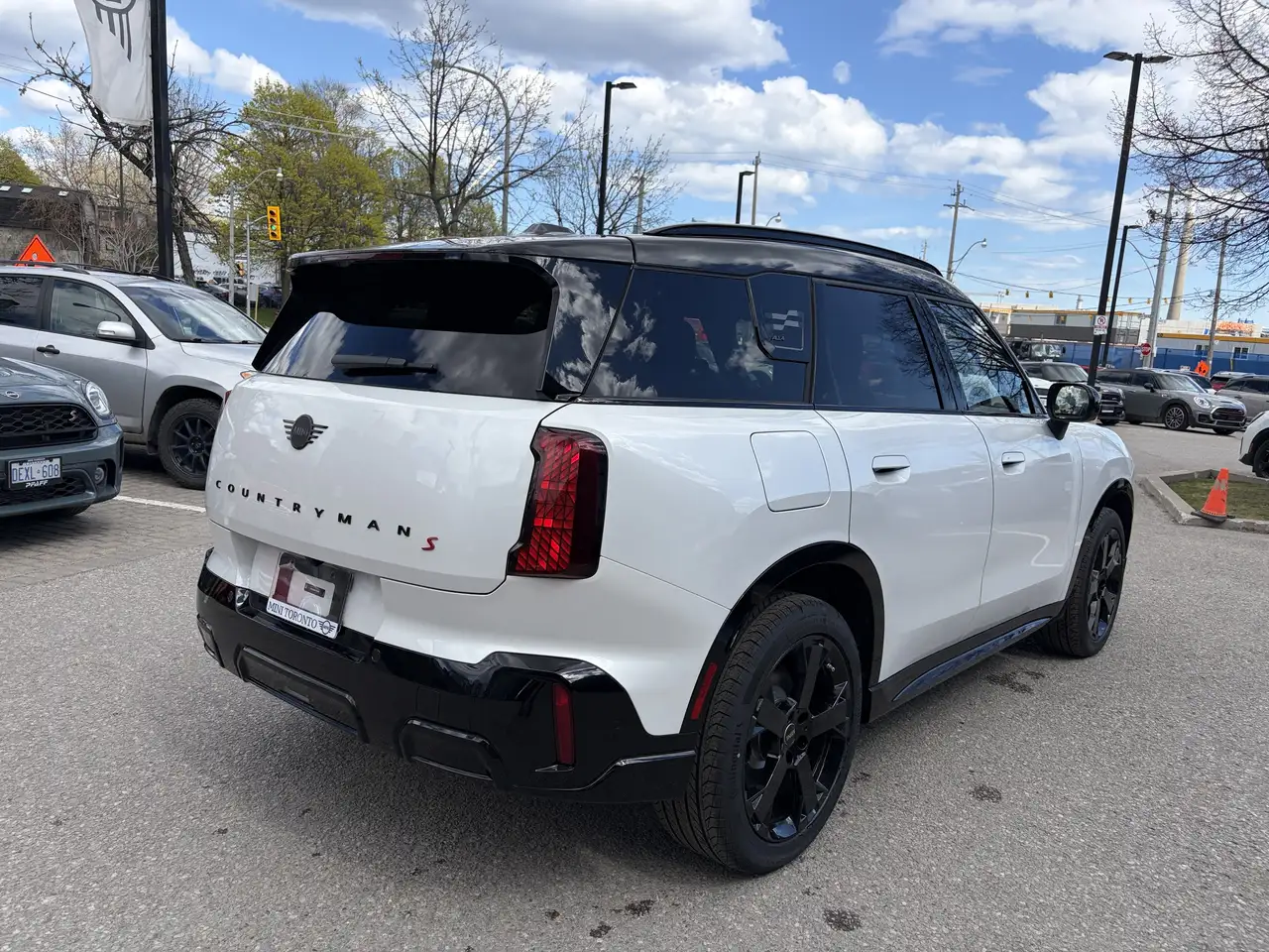 MINI Countryman снимка MINI Countryman