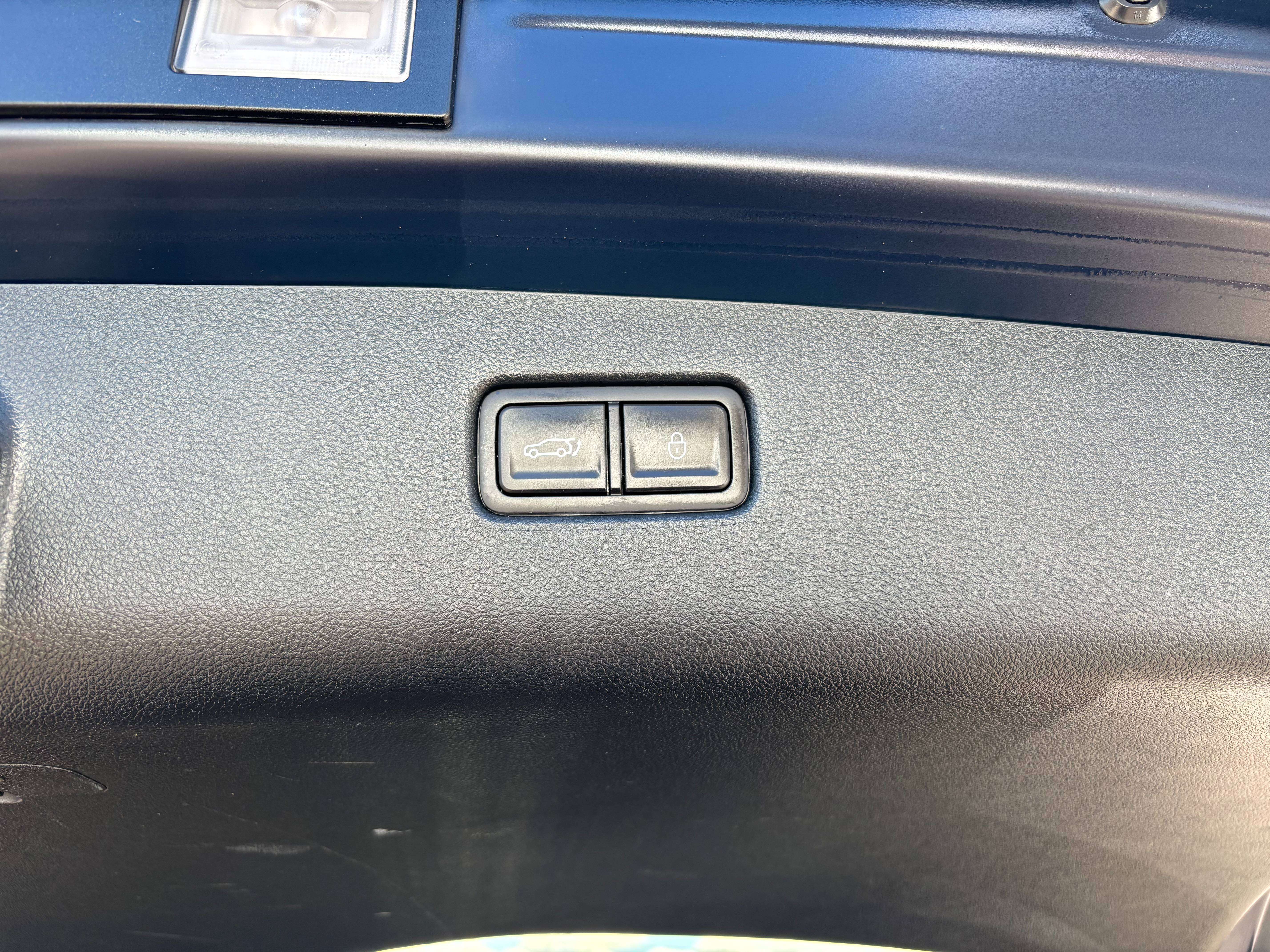2024 Genesis GV70