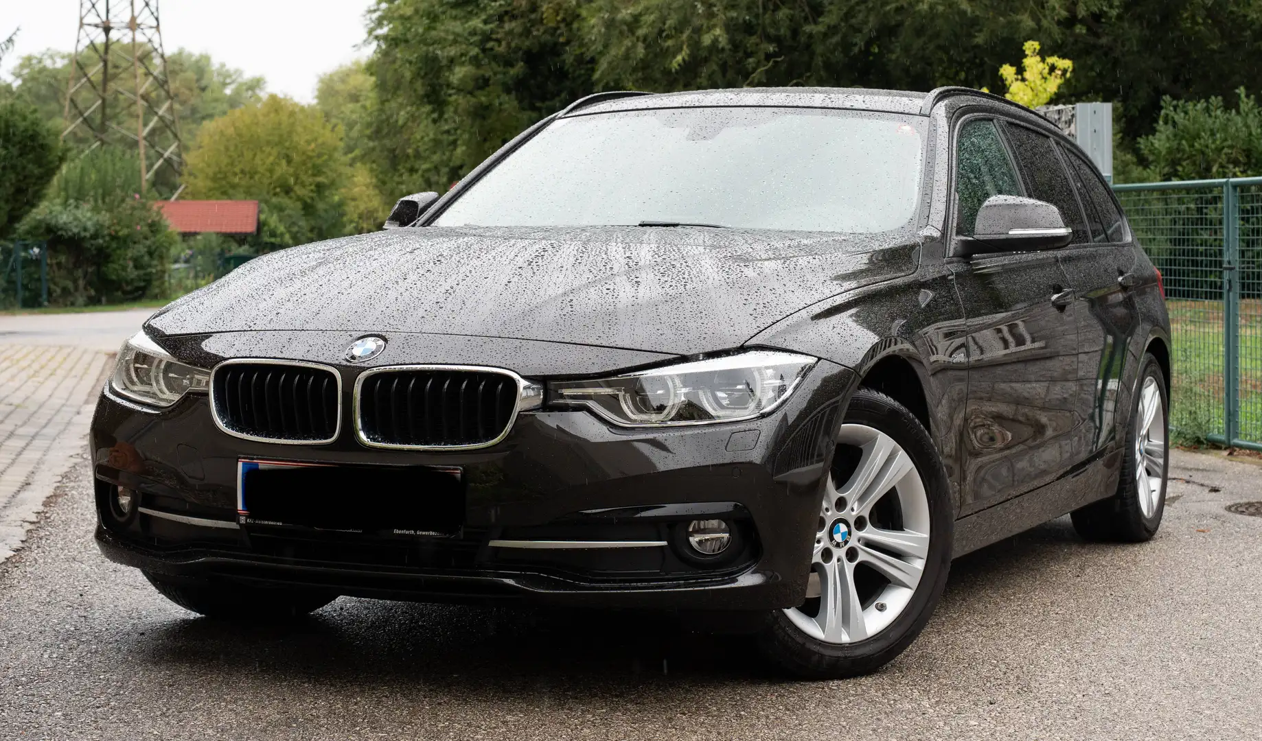 BMW 316 316d Touring Sport Line Aut. Sport Line Braun - 1
