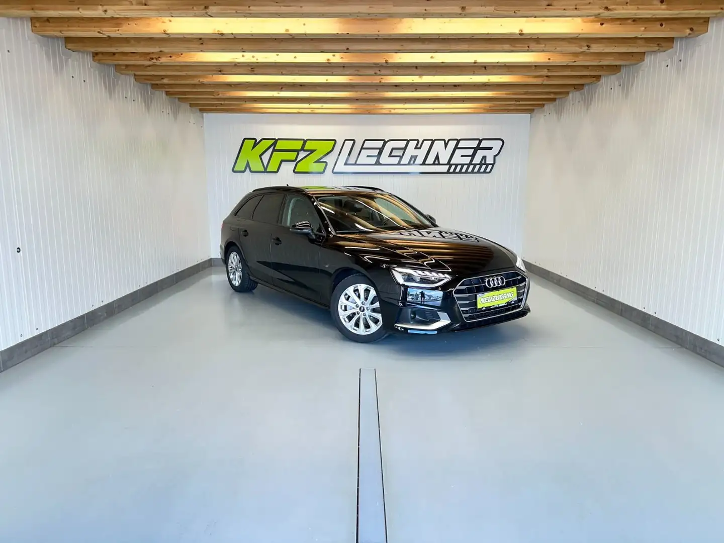 Audi A4 Avant 40 TDI S-tr. "AHK*R-KAM*LED*DAB" Schwarz - 1
