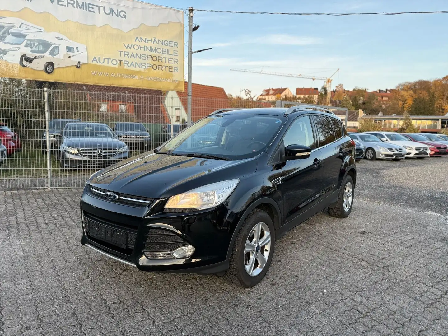 Ford Kuga Sync Edition Klima SHZ PDC AHK Tüv 11.2027 Schwarz - 1
