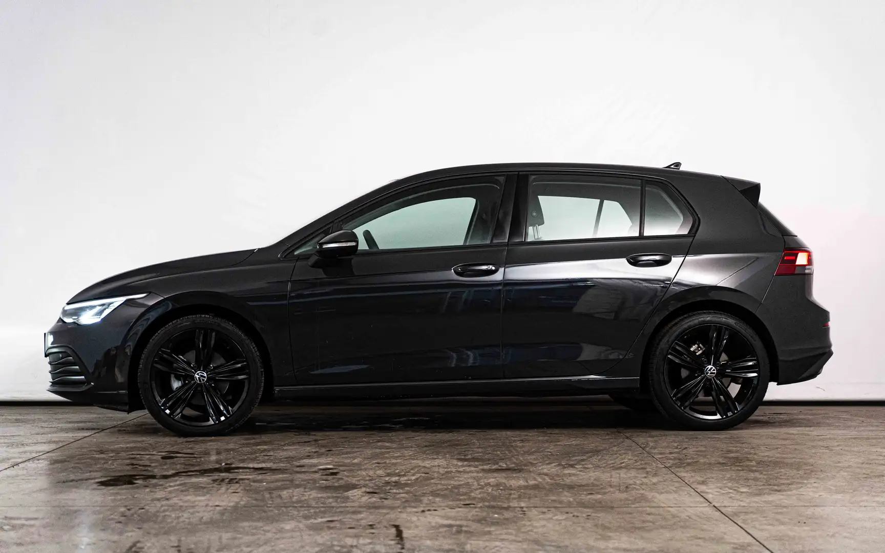 Volkswagen Golf 1.0 TSI Move OPF Grijs - 2