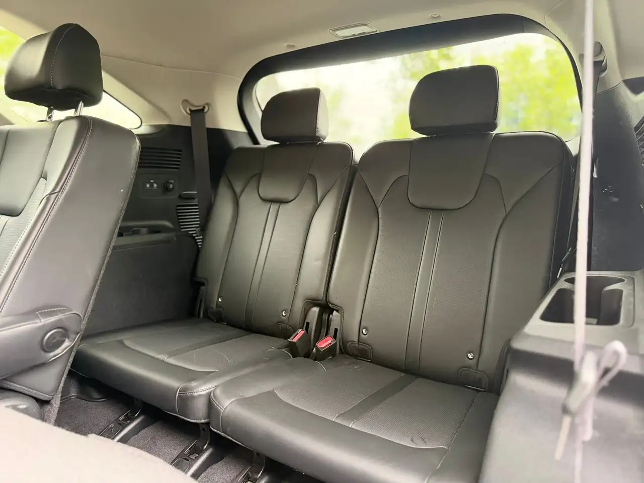 Kia Sorento снимка Kia Sorento