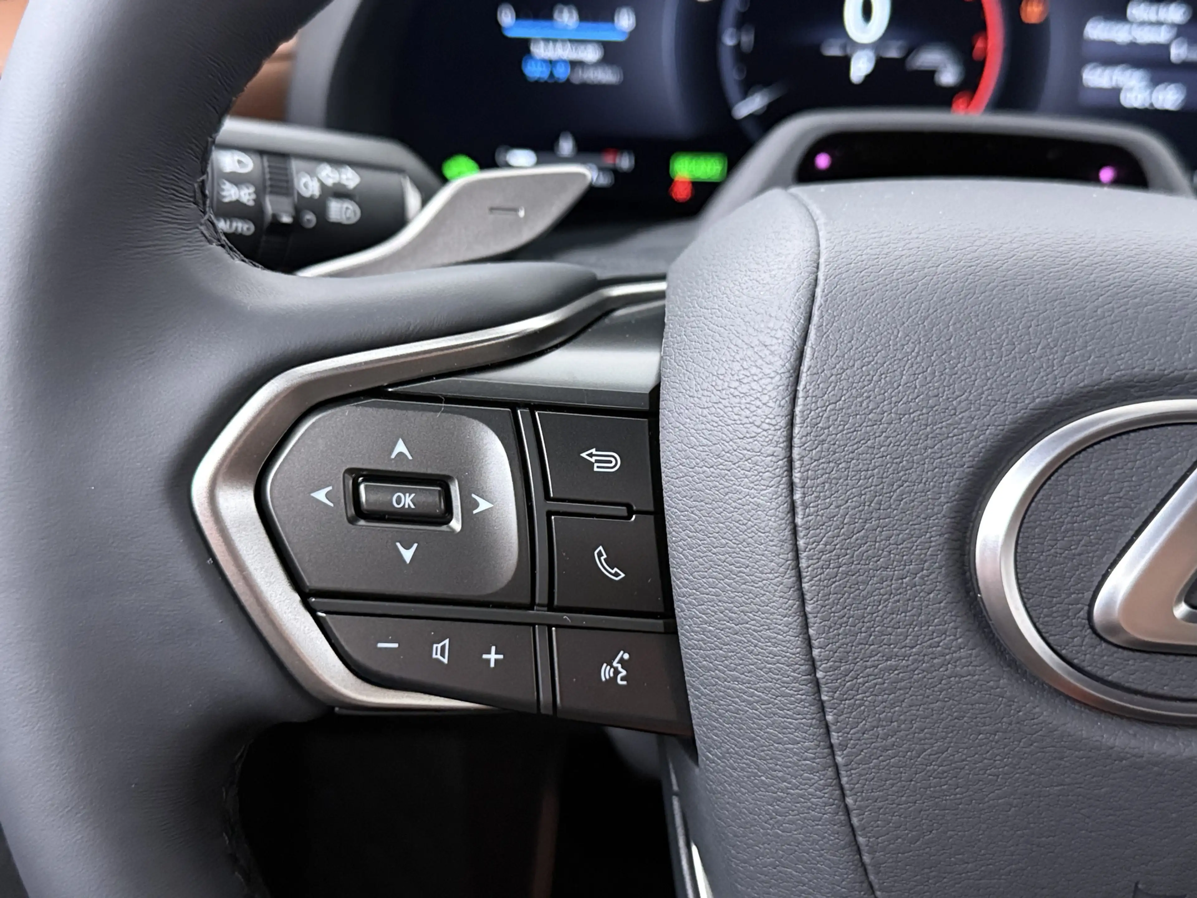 Lexus LBX Relax 2WD | Tech Pack | — photo 9