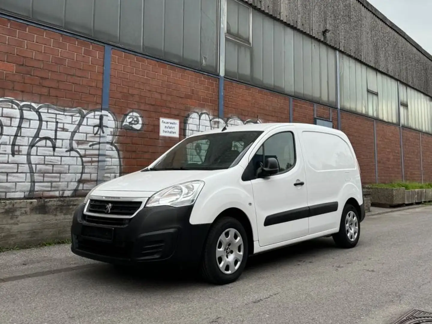 Peugeot Partner L1 Komfort Plus Weiß - 1