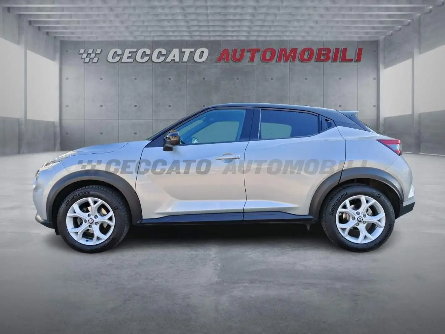 Nissan Juke Juke 1.0 dig-t N-Connecta 114cv Argento - 2