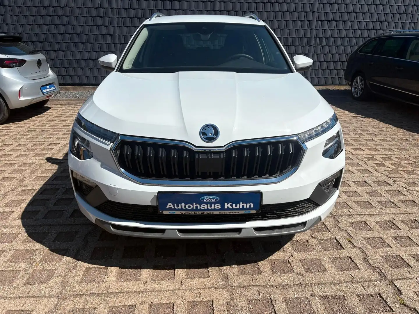Skoda Kamiq Selection,FL,85KW,DSG,Kamera,WP,Navi,Klima Weiß - 2