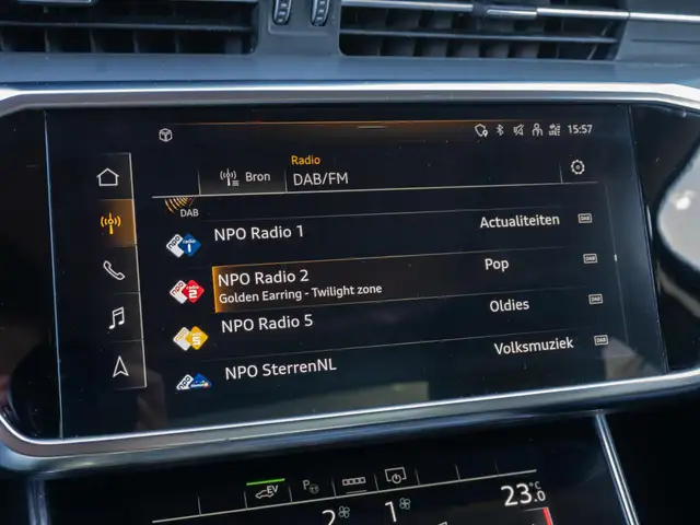 Audi A6 view 30