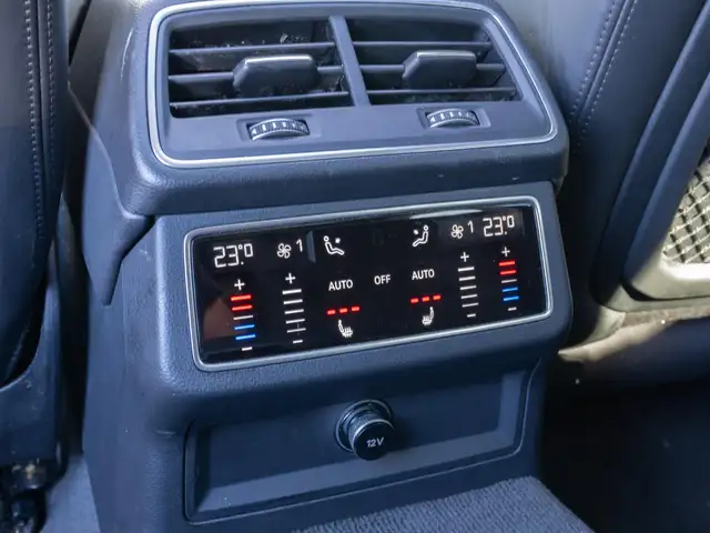Audi A6 view 23