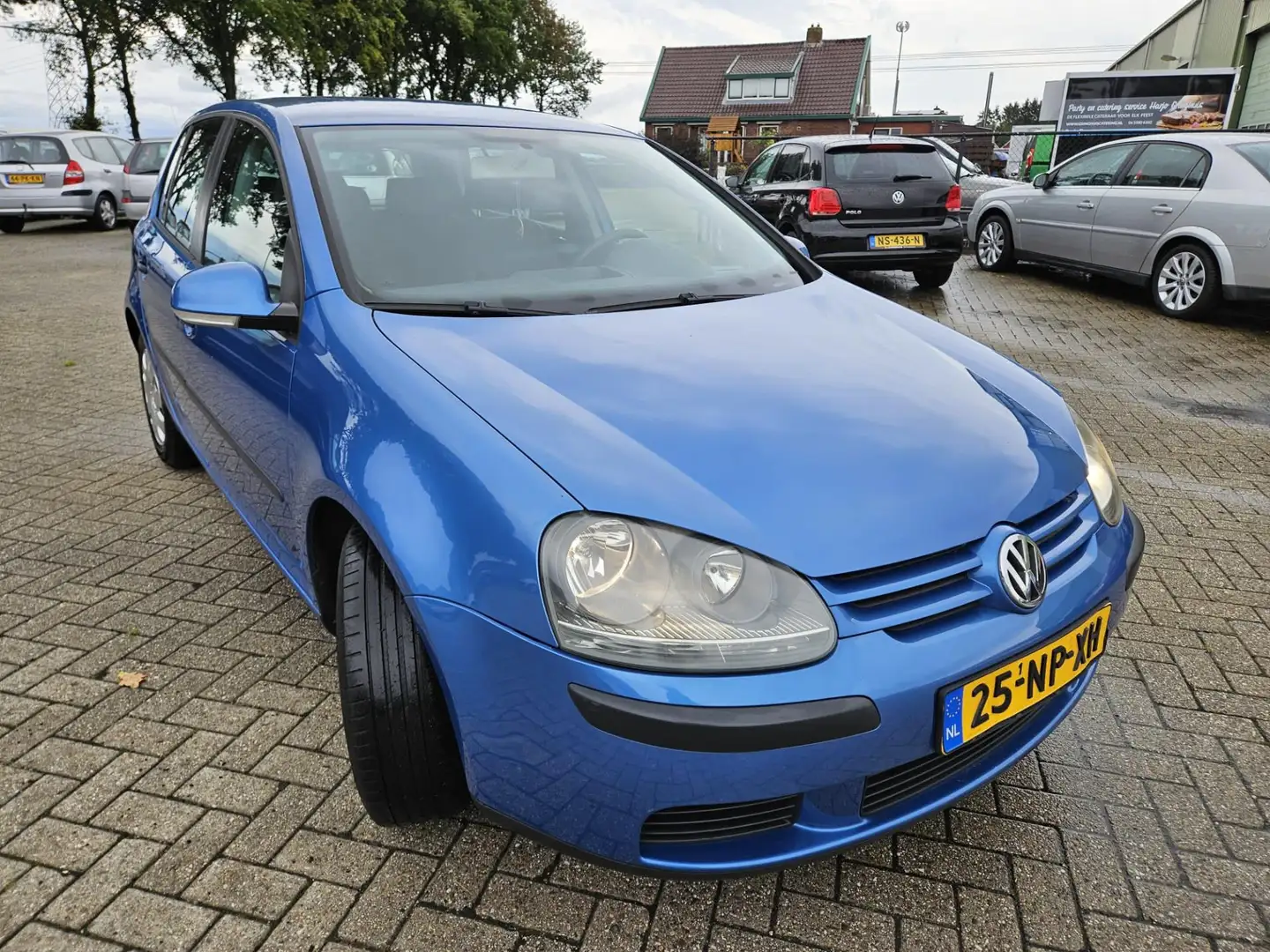 Volkswagen Golf 1.4 Trendline 5Drs 2004. Airco/Cruise/Trekhaak etc Bleu - 2