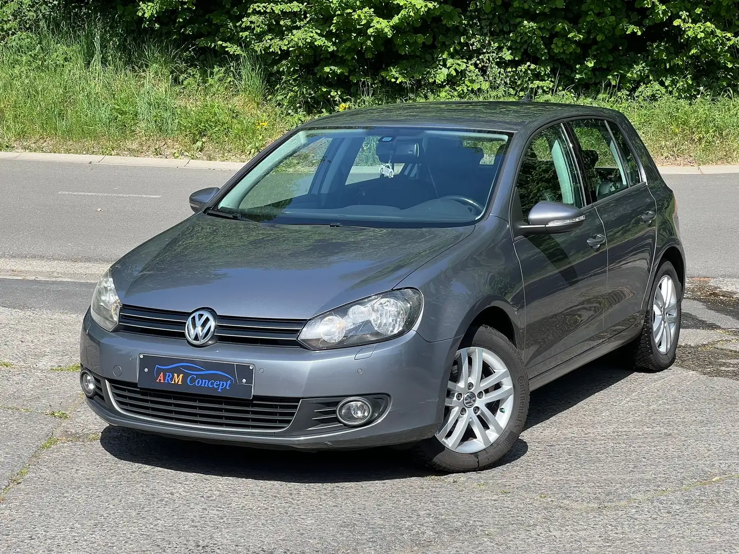Volkswagen Golf 1.4 TSI Highline essence Cuir/CarPlay/garantie - 1