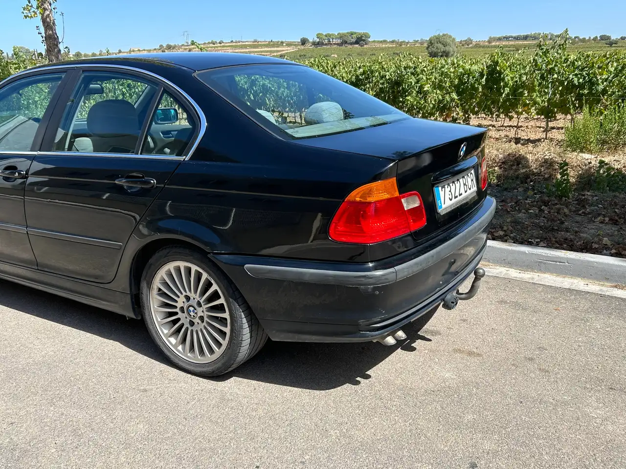 BMW 330d Touring, foto 3