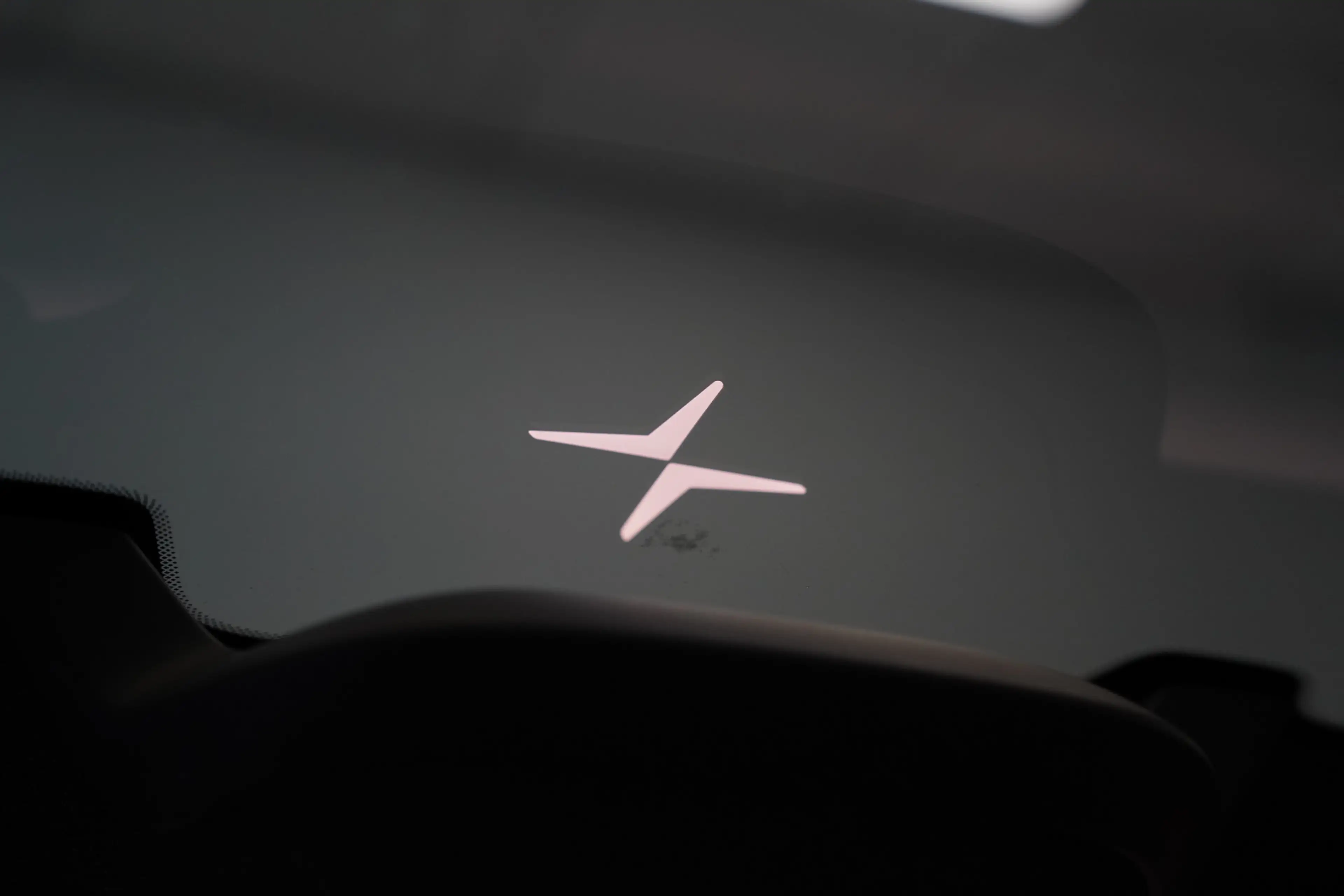 Polestar 2 Long Range Dual Motor Launch Edition 78kWh Perform — photo 37