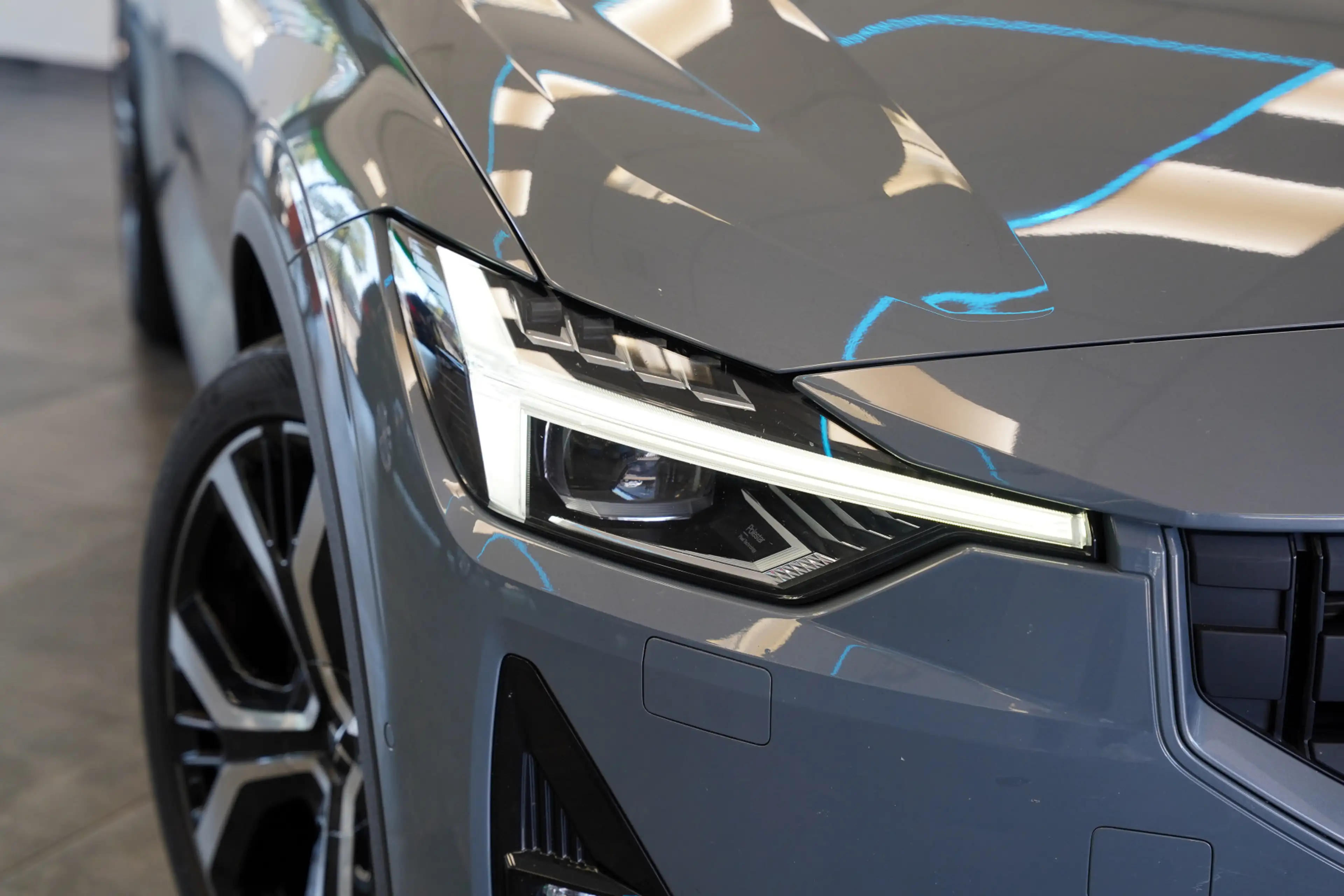 Polestar 2 Long Range Dual Motor Launch Edition 78kWh Perform — photo 34
