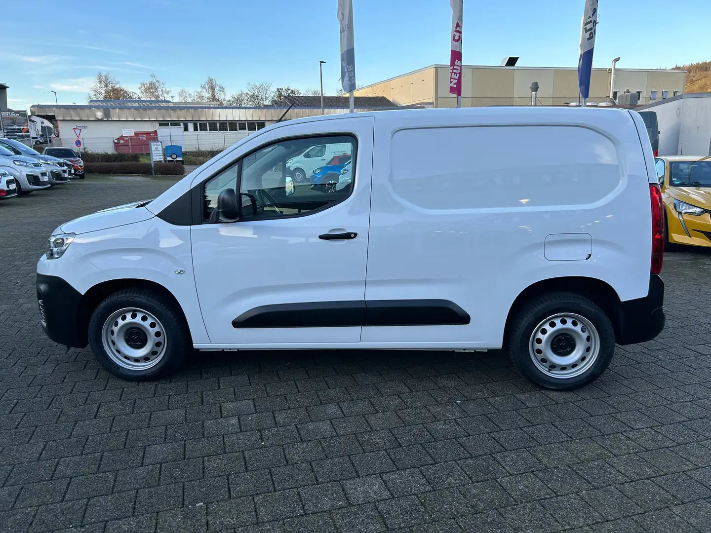 Citroen Berlingo Kastenwagen Club M BlueHDi 100 S&S Weiß - 2