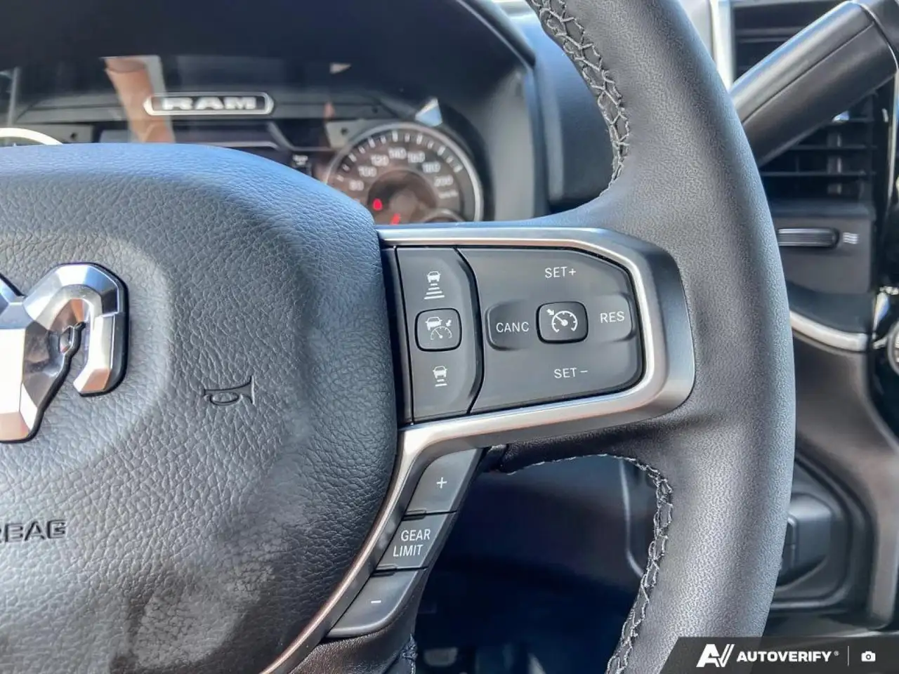 RAM 5500 снимка RAM 5500