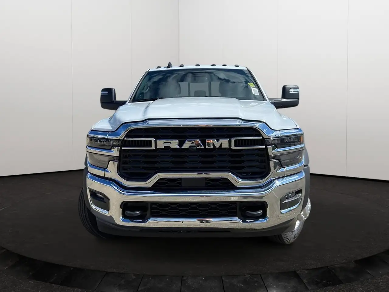 RAM 5500 снимка RAM 5500
