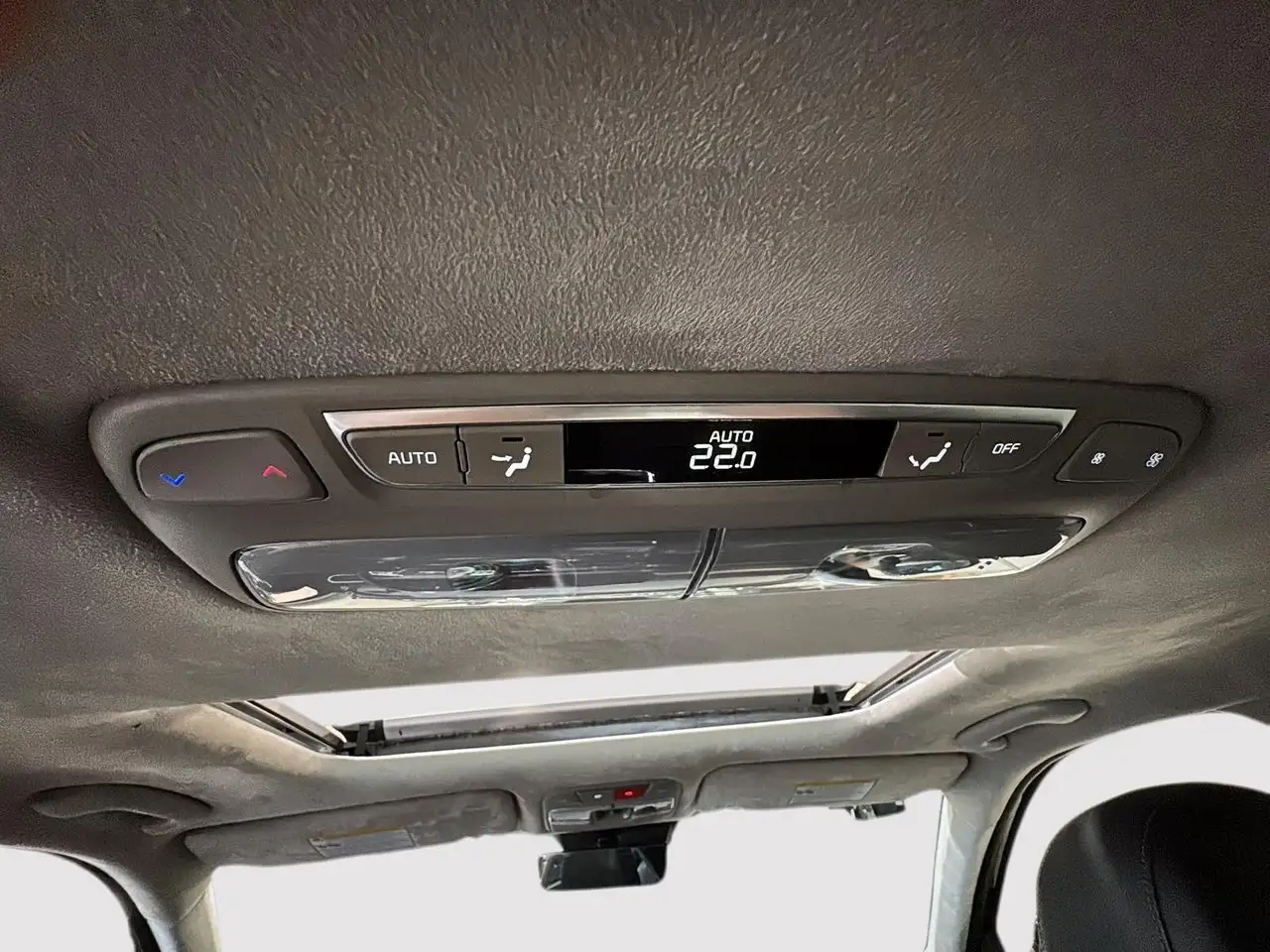 Kia Telluride снимка Kia Telluride