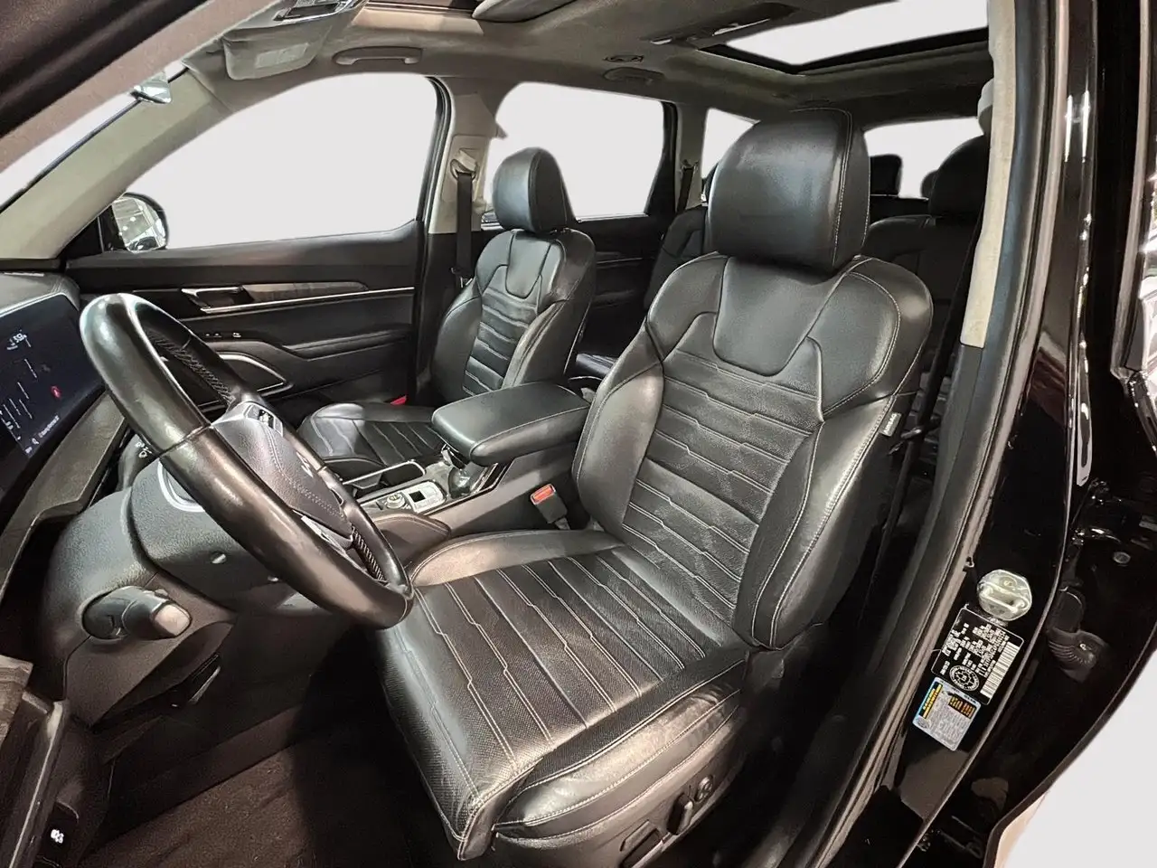 Kia Telluride снимка Kia Telluride