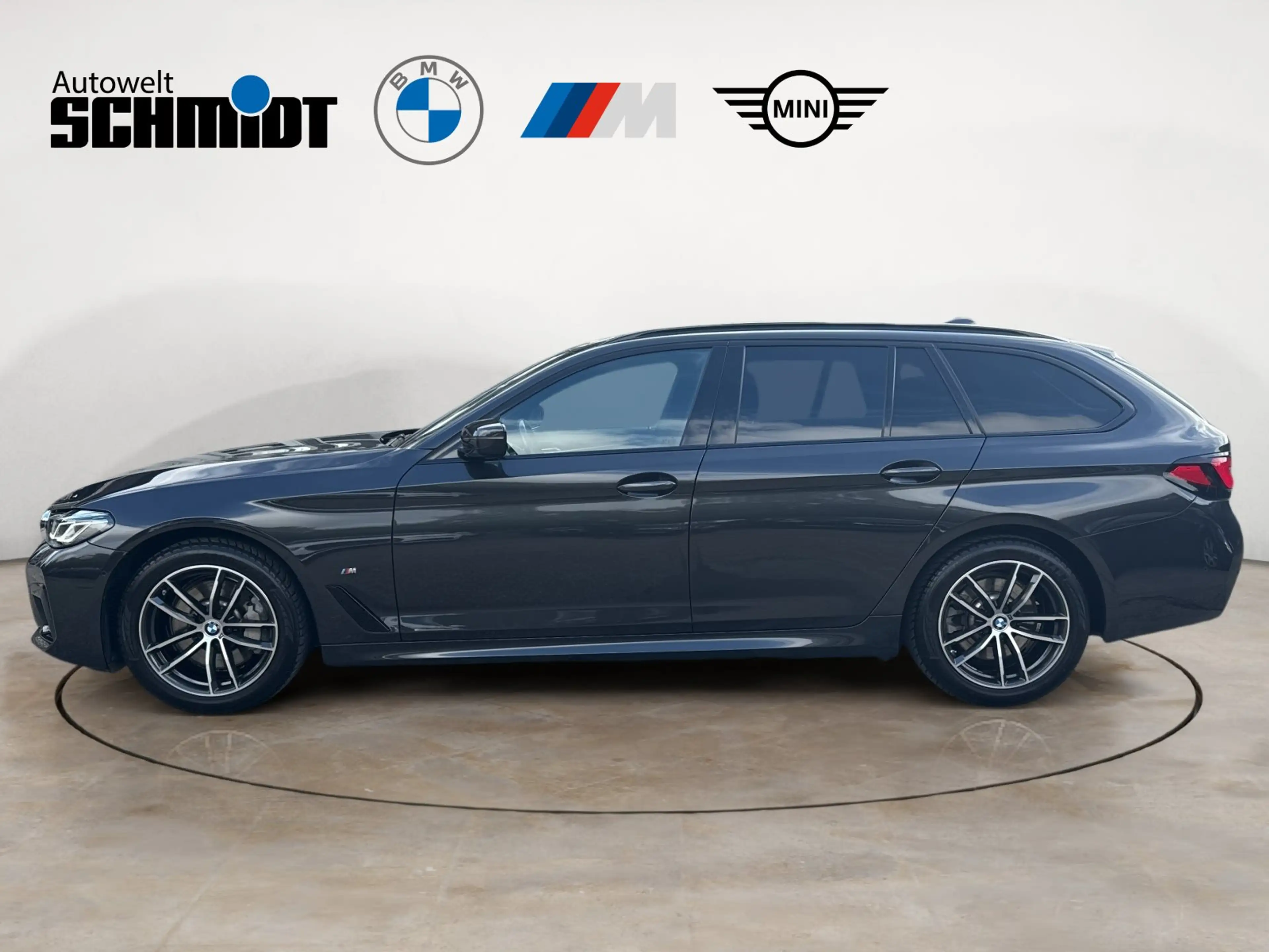 BMW 530 i xDrive Touring M Sport + 2Jahre-BPS.-GARANTIE — photo 2