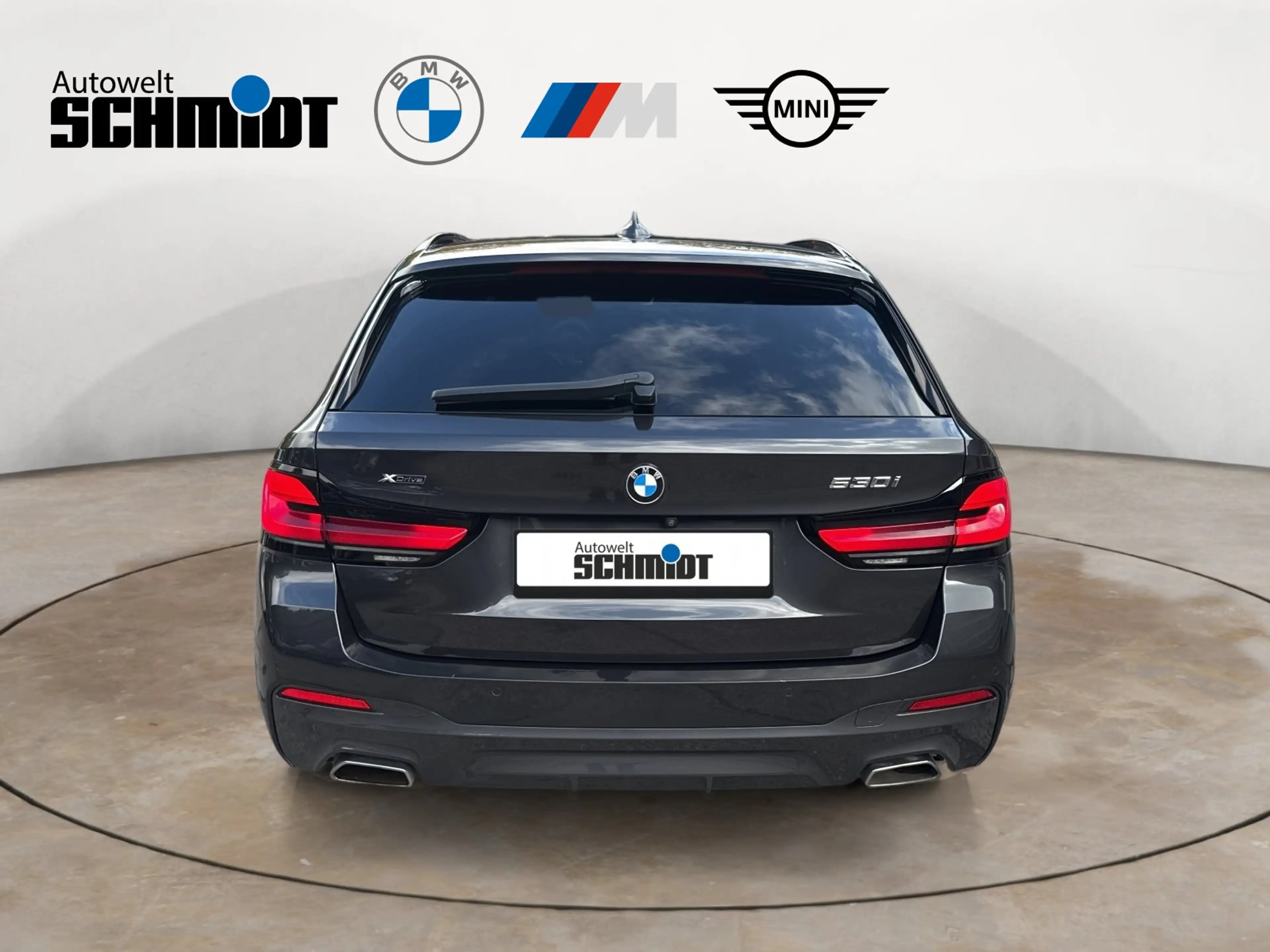 BMW 530 i xDrive Touring M Sport + 2Jahre-BPS.-GARANTIE — photo 4