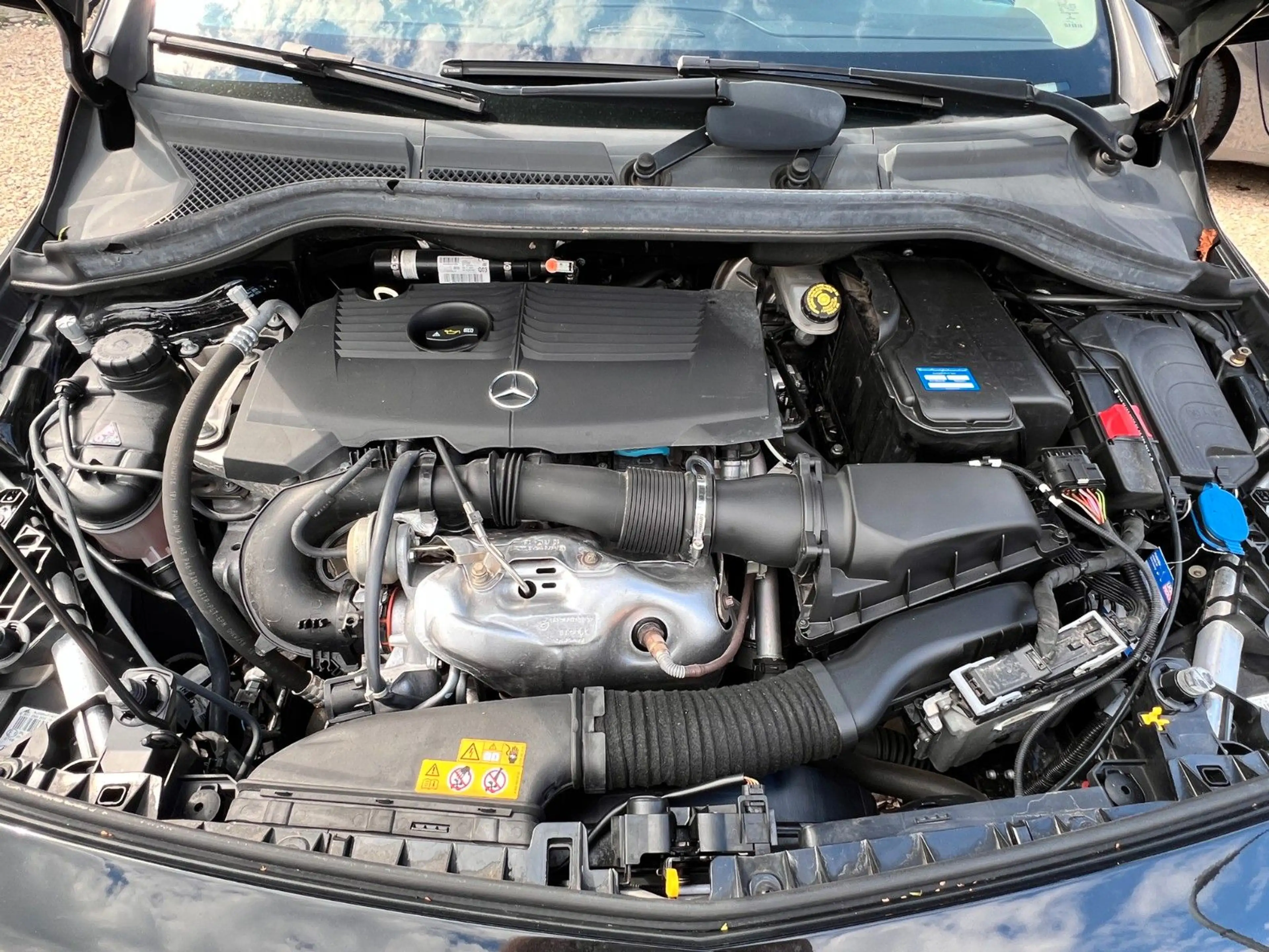 Mercedes-Benz B 180 B Style Keyless Start Navi Garmin Map AHK — photo 15
