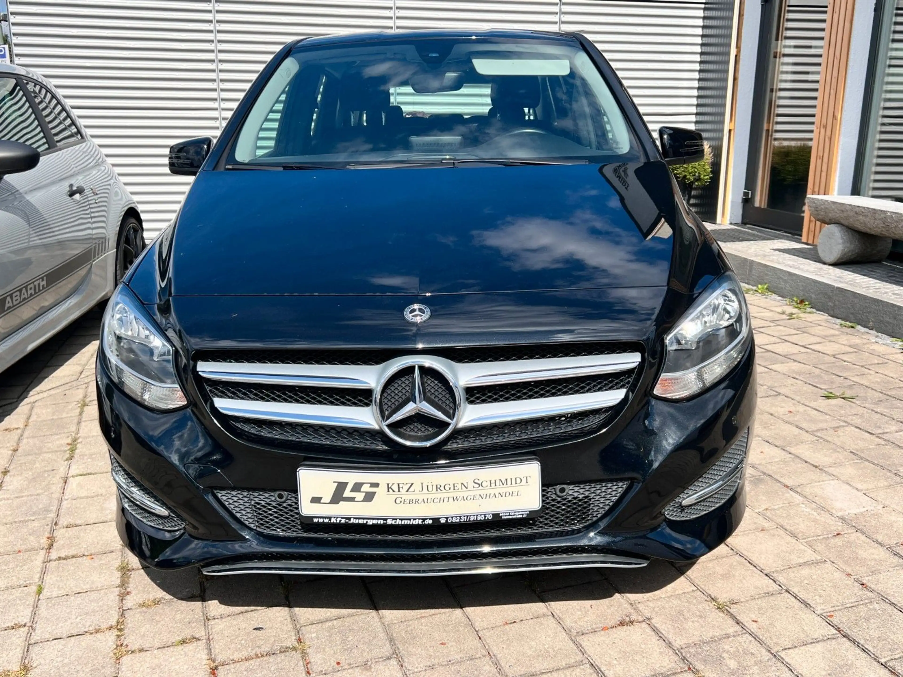 Mercedes-Benz B 180 B Style Keyless Start Navi Garmin Map AHK — photo 2