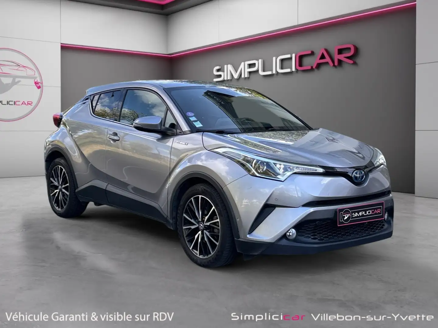 Toyota C-HR Distinctive Gris - 1