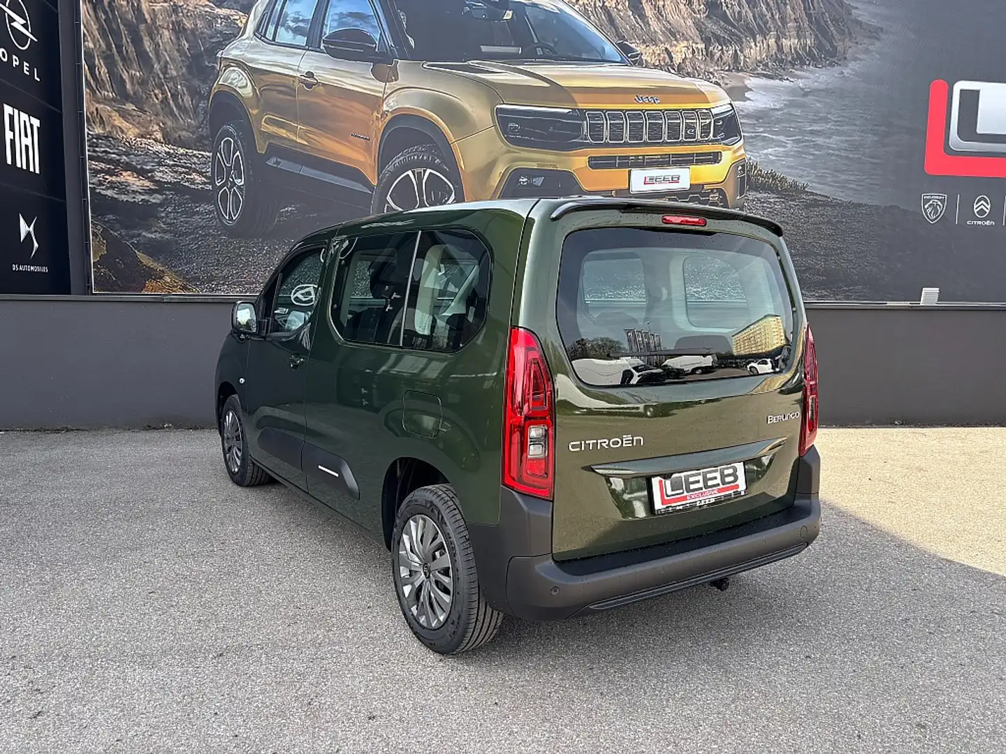 Citroen Berlingo BlueHDi 100 S&S Plus M inkl. Winterpaket, Visio... Grün - 2