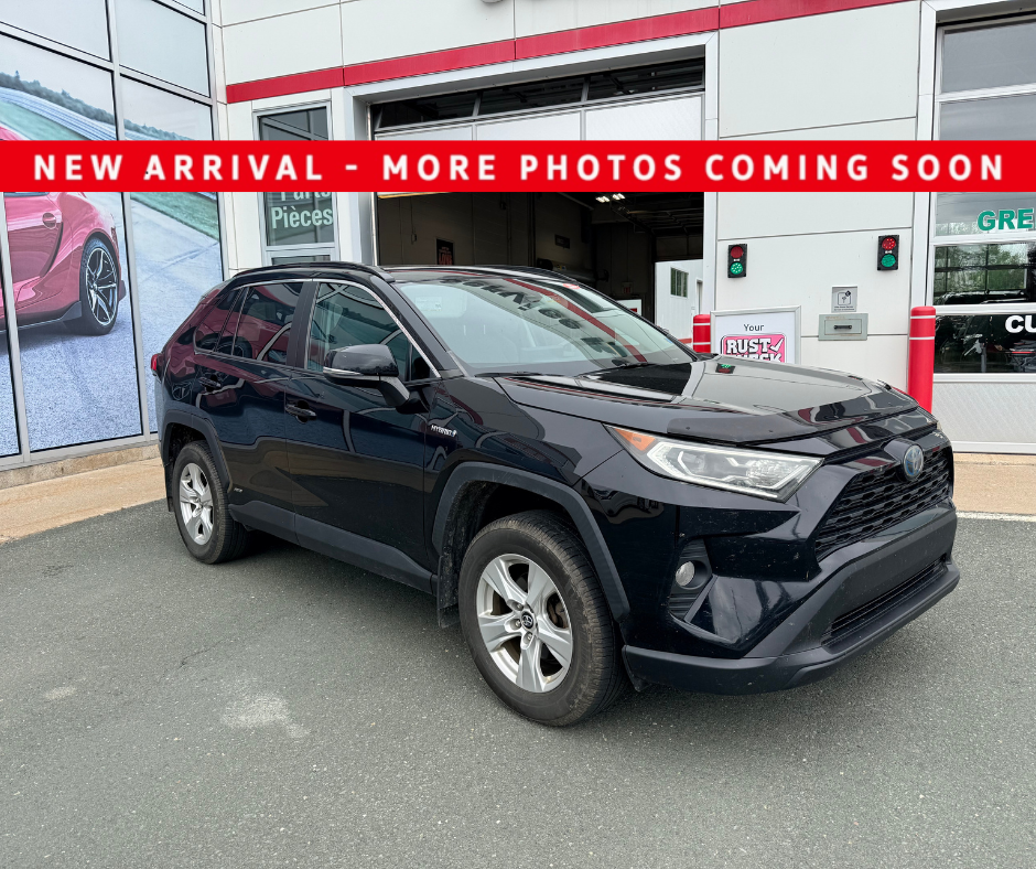 2019 Toyota RAV 4 AWD Hybrid XLE